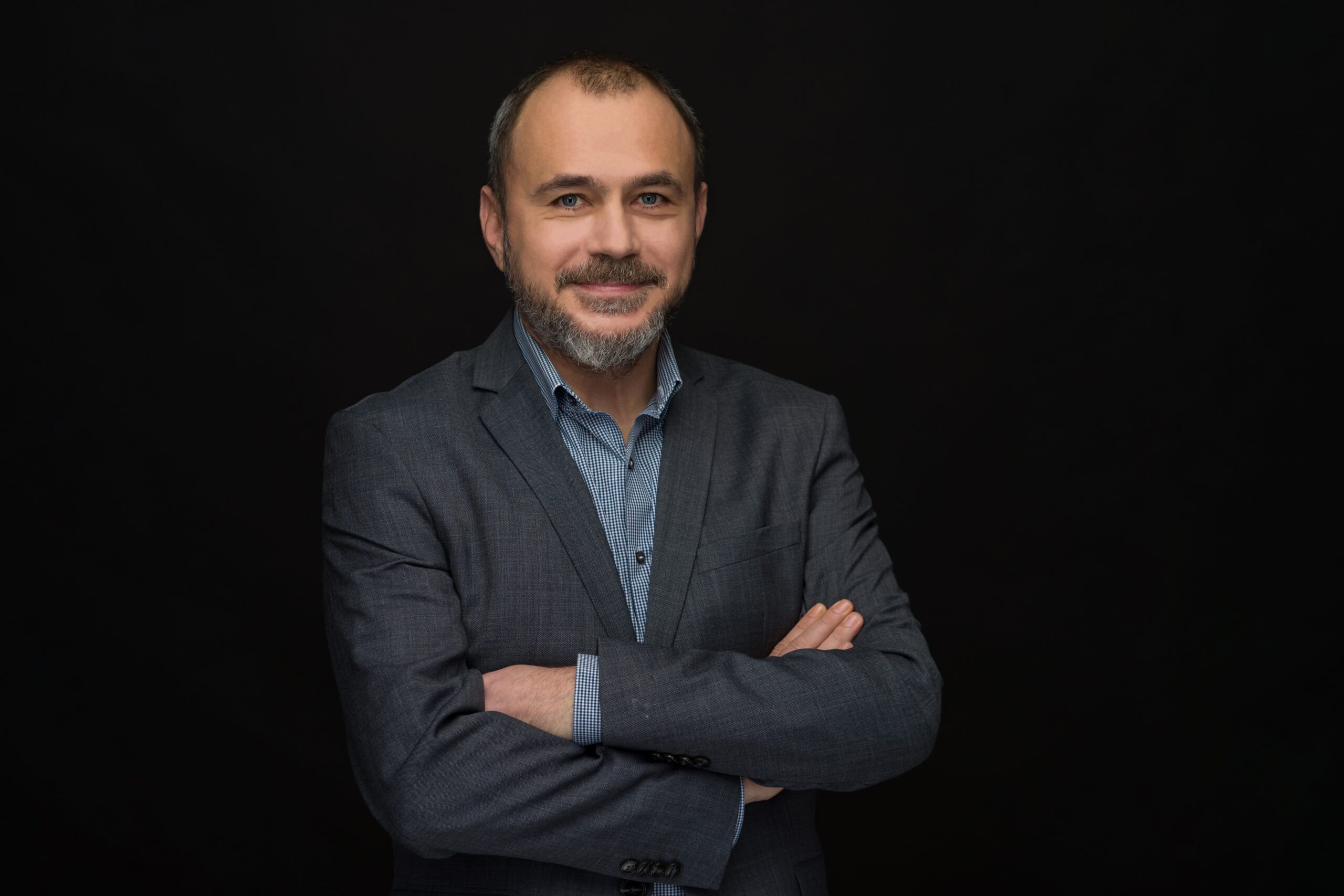 Soluții de asigurare personalizate pentru energie regenerabilă: Aon, UNIQA și Network One Distribution colaborează pentru a facilita adoptia soluțiilor de energie verde Soluții de asigurare personalizate pentru energie regenerabilă: Aon, UNIQA și Network One Distribution colaborează pentru a facilita adoptia soluțiilor de energie verde