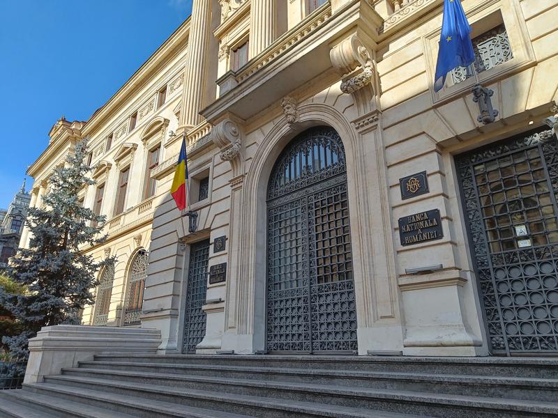 National Bank of Romania published information on supervised institutions’ feedback on the readiness level for the green transition