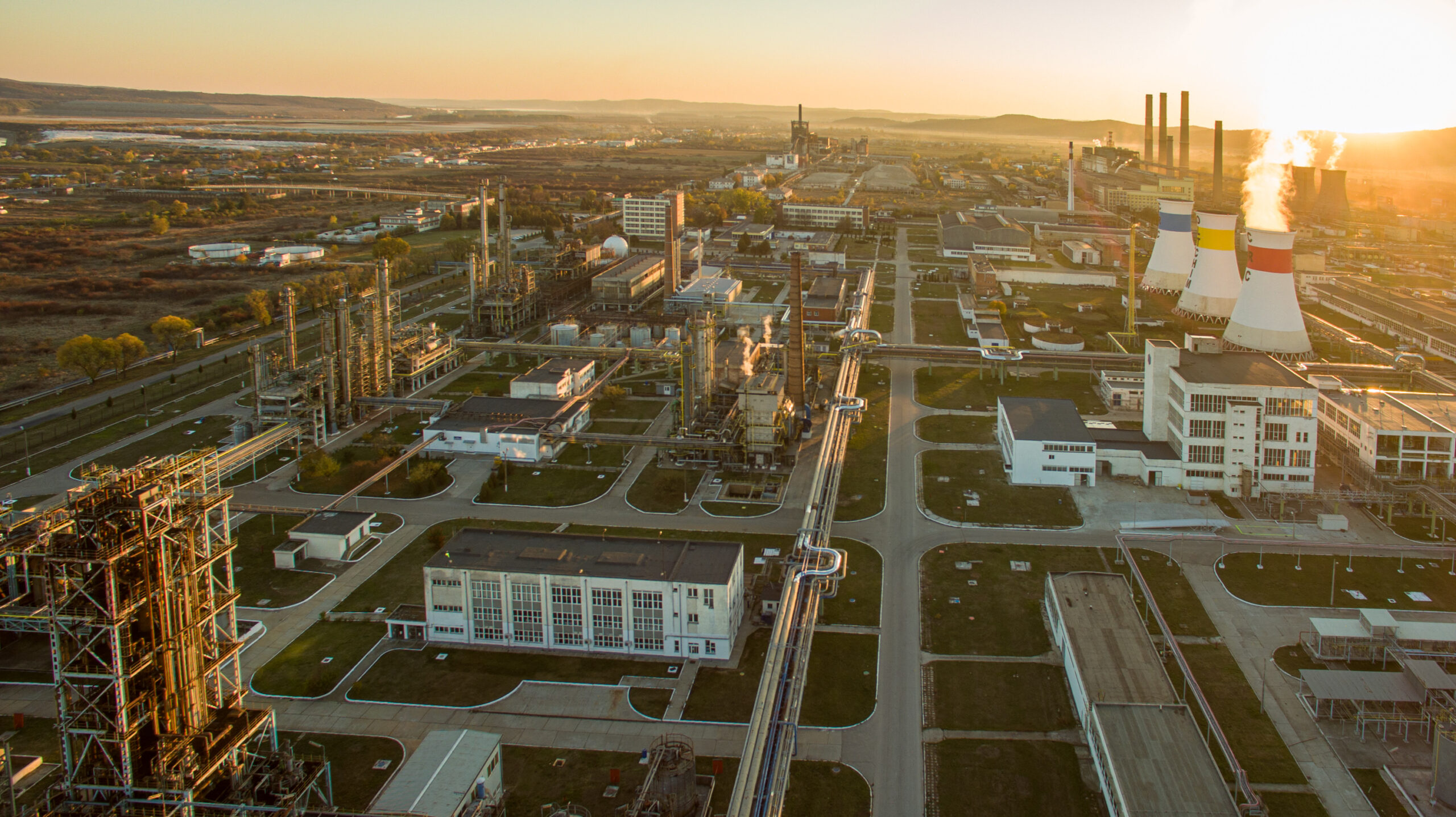 Chimcomplex înregistrează rezultate solide în prima jumătate a anului 2023, în ciuda contextului economic dificil Chimcomplex înregistrează rezultate solide în prima jumătate a anului 2023, în ciuda contextului economic dificil