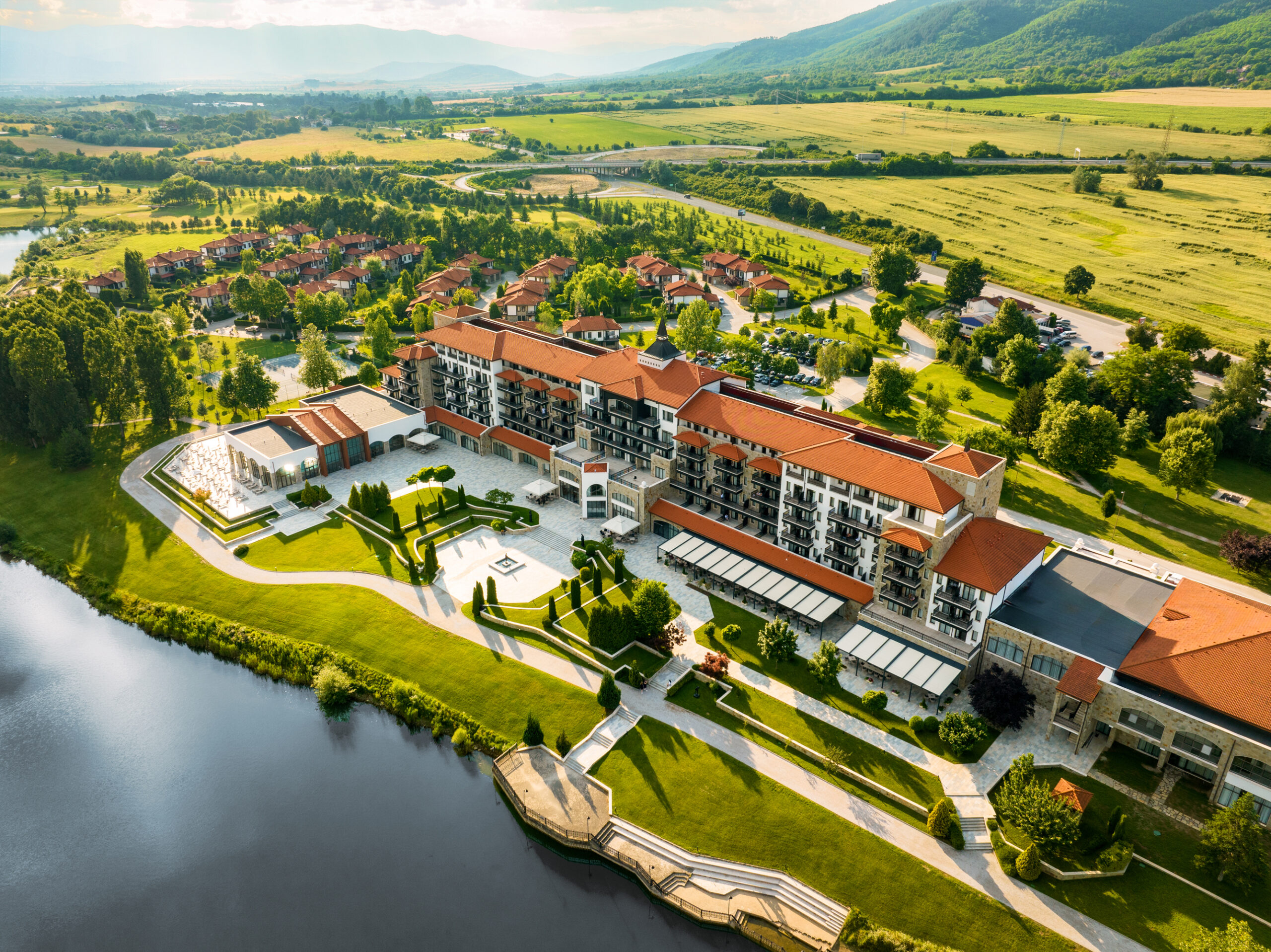 Grupul hotelier de lux Hyatt are în plan să dezvolte primul său hotel în România