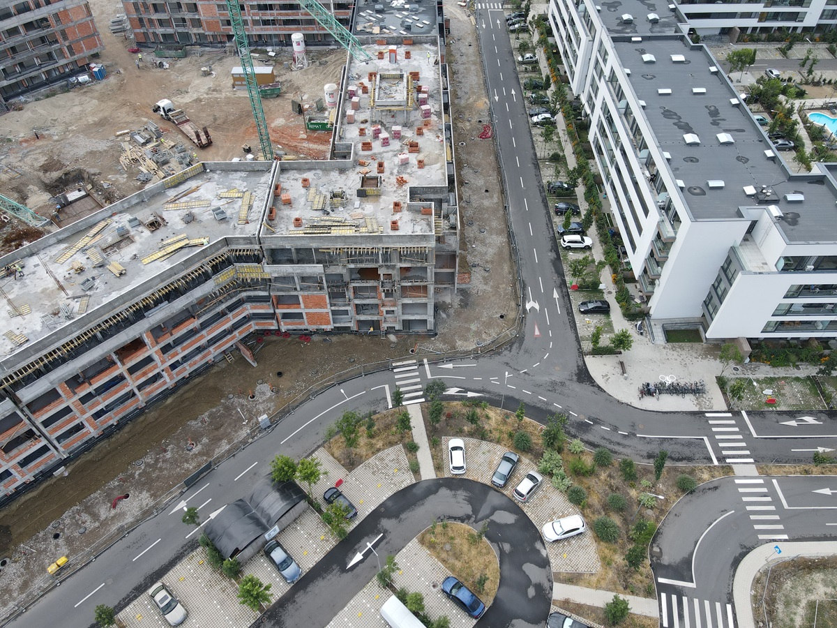 Specialistii Atria Urban Resort: Cine semnează antecontractul în 2023 și achită un avans se va încadra în TVA de 5% și în 2024 Specialistii Atria Urban Resort: Cine semnează antecontractul în 2023 și achită un avans se va încadra în TVA de 5% și în 2024