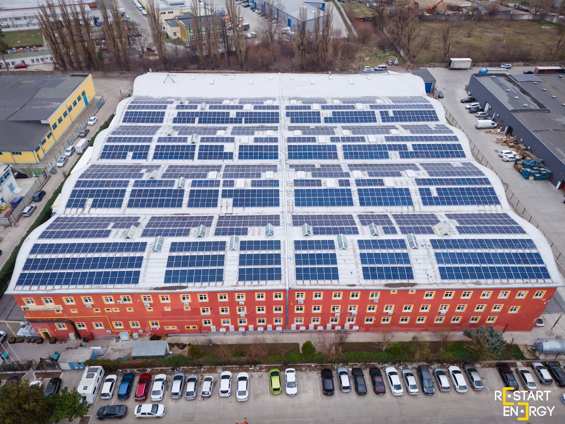 Restart Energy a finalizat o centrală solară pentru compania Romtextil cu o valoare de peste jumătate de milion de euro, investiție ce va fi amortizată în aproximativ 3 ani de zile