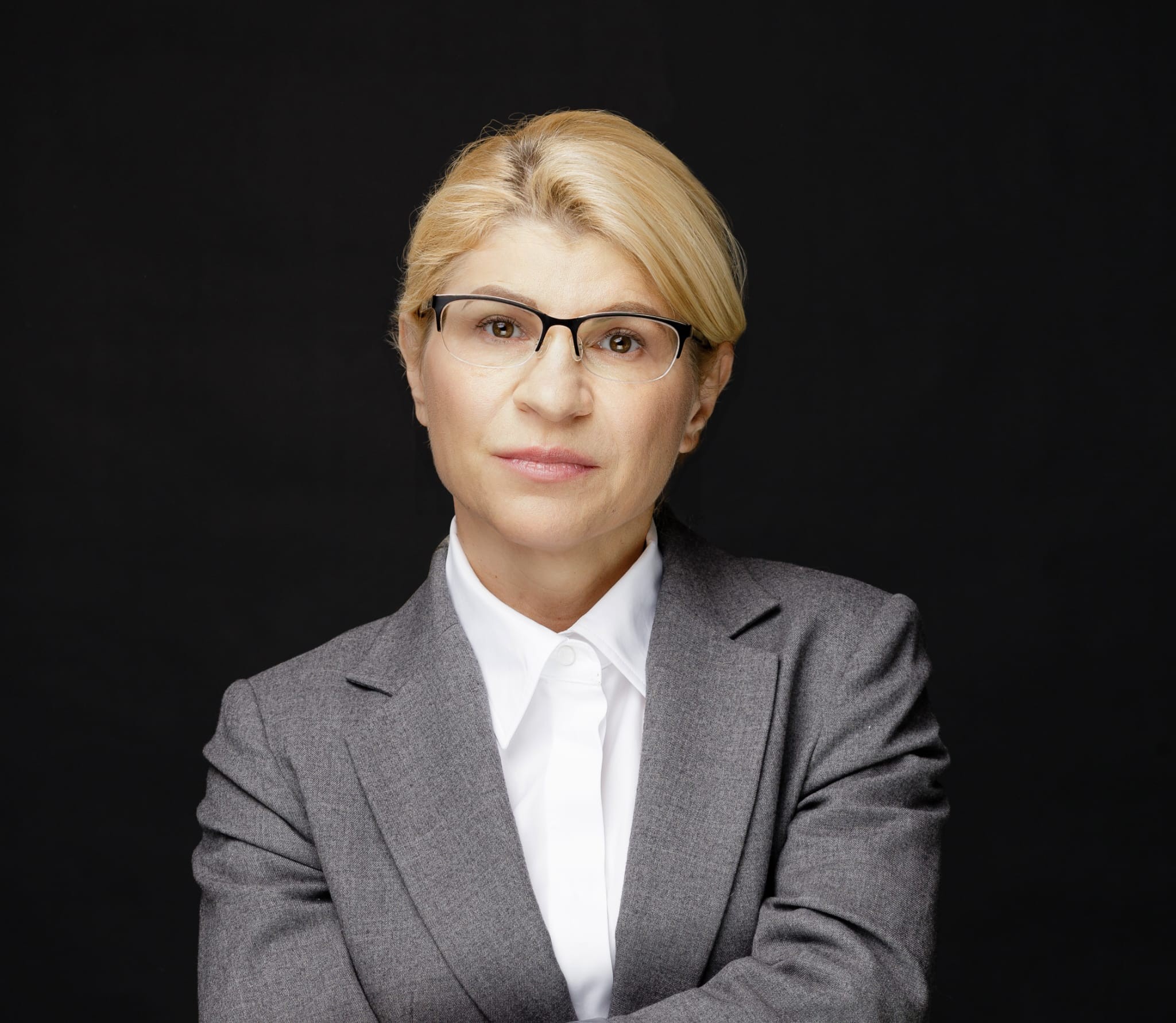 Carmen Bobu, investitor profesionist, se alătură Consiliului Director al Asociației VERTIK pentru Viitor pentru a dezvolta noi proiecte în aria pieței de capital Carmen Bobu, investitor profesionist, se alătură Consiliului Director al Asociației VERTIK pentru Viitor pentru a dezvolta noi proiecte în aria pieței de capital