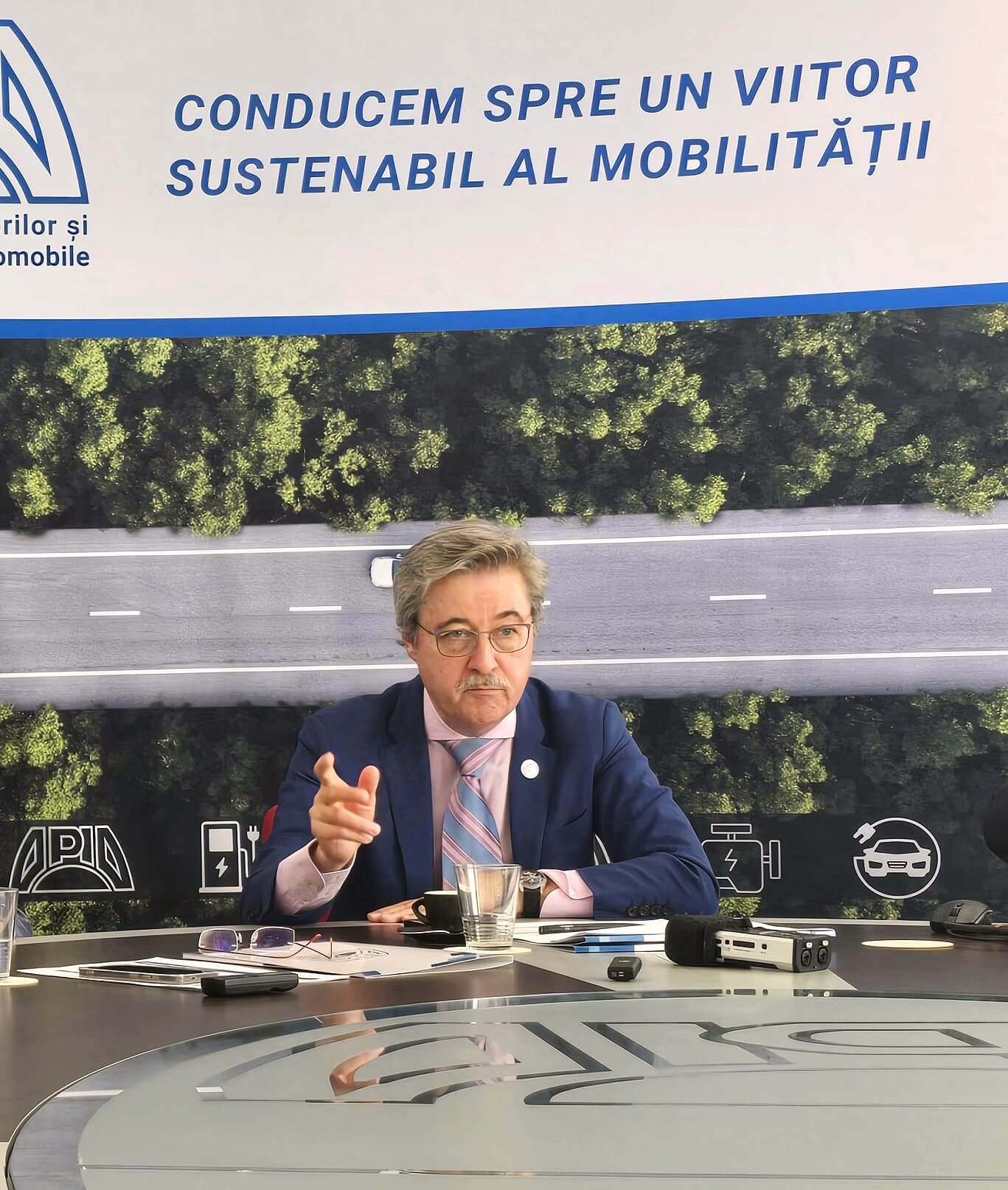 APIA și-a ales un nou Consiliu Director pentru un mandat de 3 ani APIA și-a ales un nou Consiliu Director pentru un mandat de 3 ani
