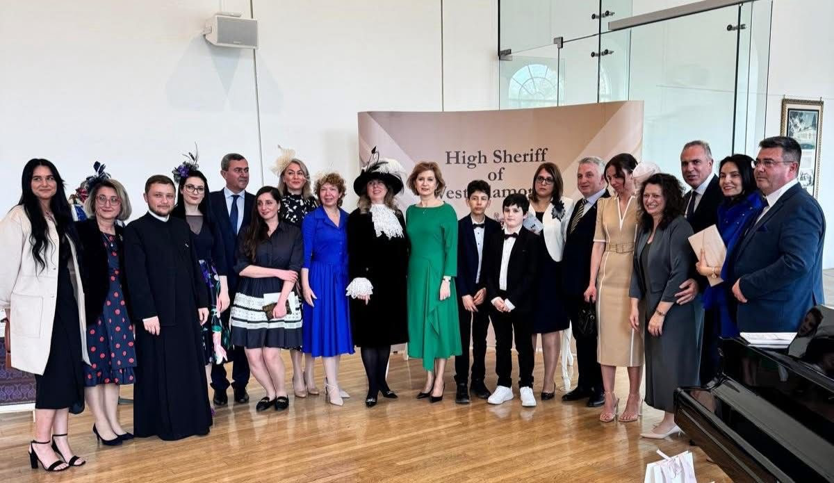 Diana Stroia, primul High Sheriff român în Marea Britanie Diana Stroia, primul High Sheriff român în Marea Britanie