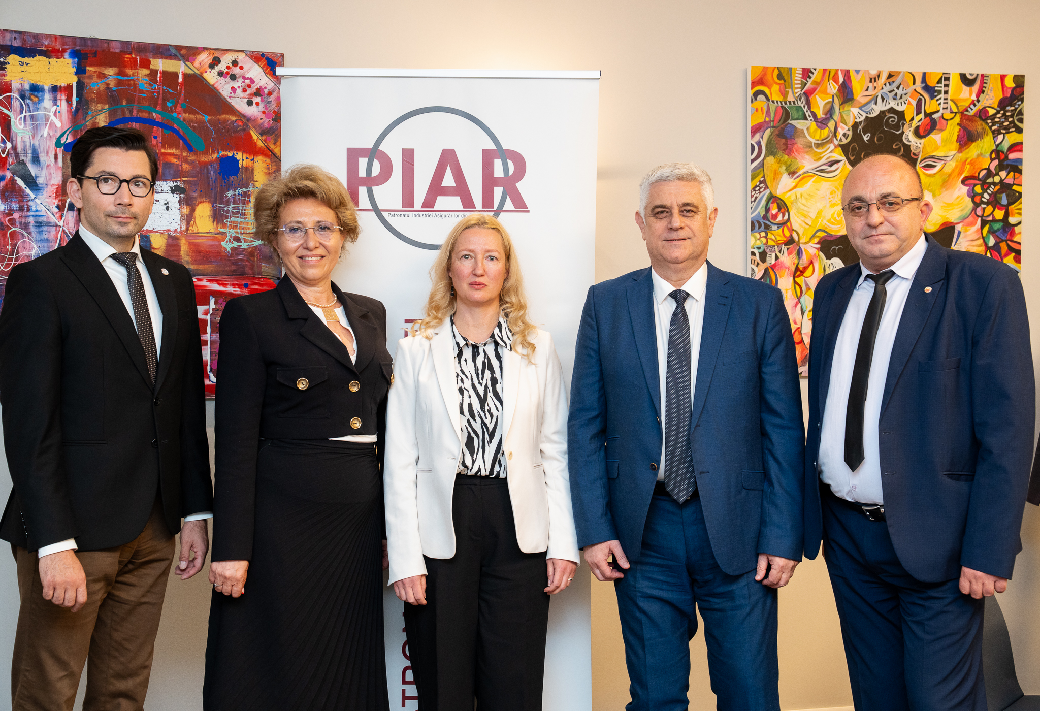 Patronatul Industriei Asigurărilor din România și Federația Sindicatelor din Industria Financiară au semnat primul Contract colectiv de muncă din sectorul asigurărilor