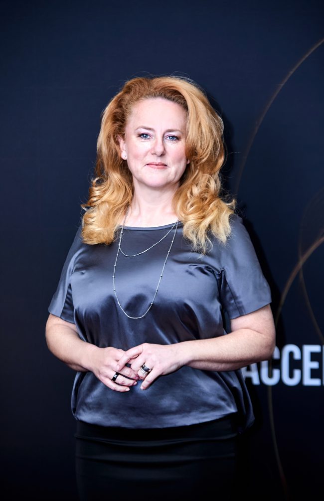 Raiffeisen Bank și PIVOT-C lansează COMPETITIV – programul executiv care pregătește liderii pentru economia viitorului