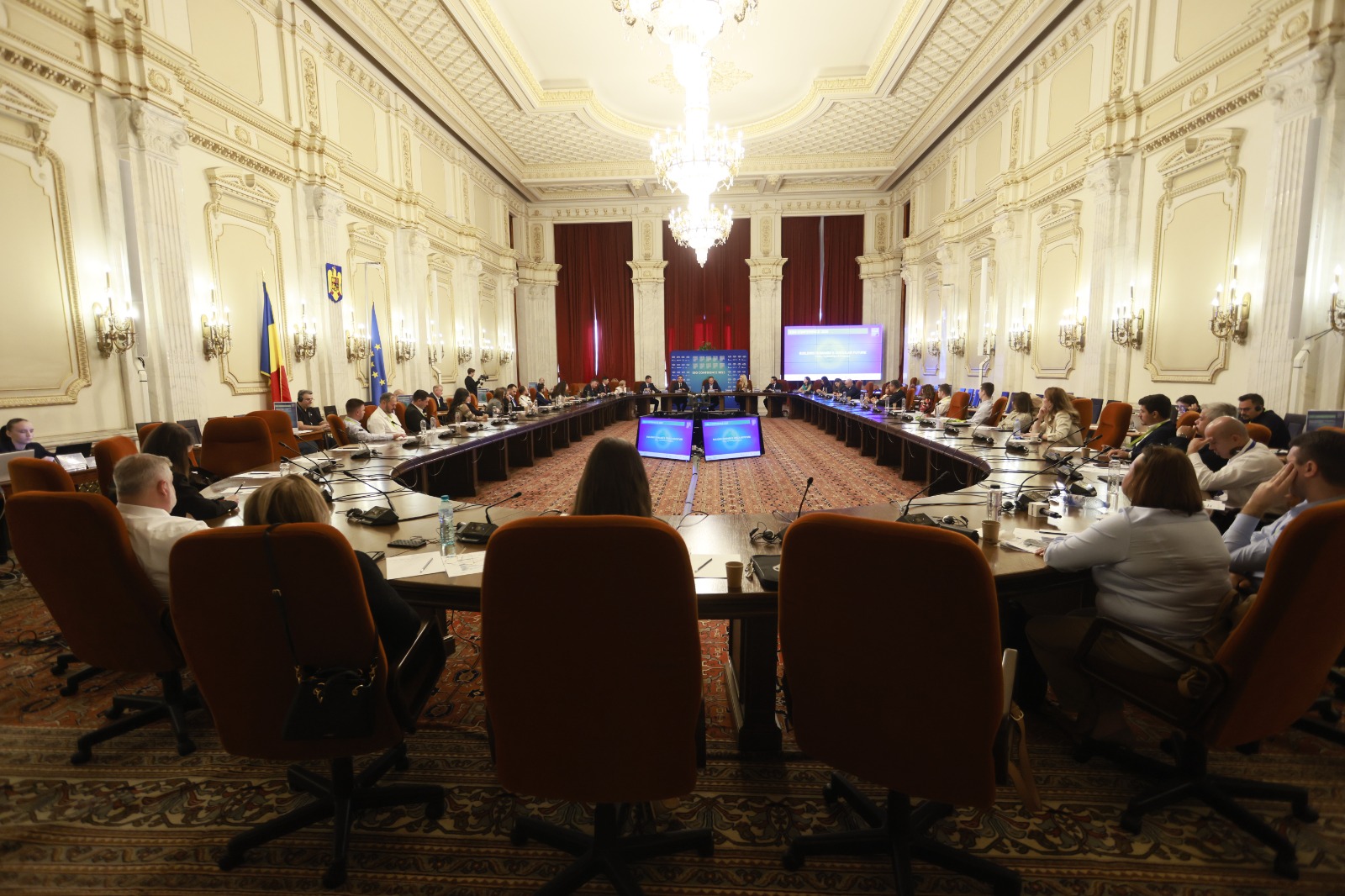 CES ESG Conference: România accelerează tranziția verde prin obligațiuni suverane,  investiții locale sau parteneriate public-private