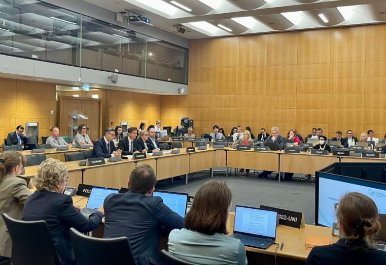 România primește confirmarea OCDE: Legea de plată a pensiilor private respectă toate standardele OCDE, fiind un model de conformare internațională România primește confirmarea OCDE: Legea de plată a pensiilor private respectă toate standardele OCDE, fiind un model de conformare internațională