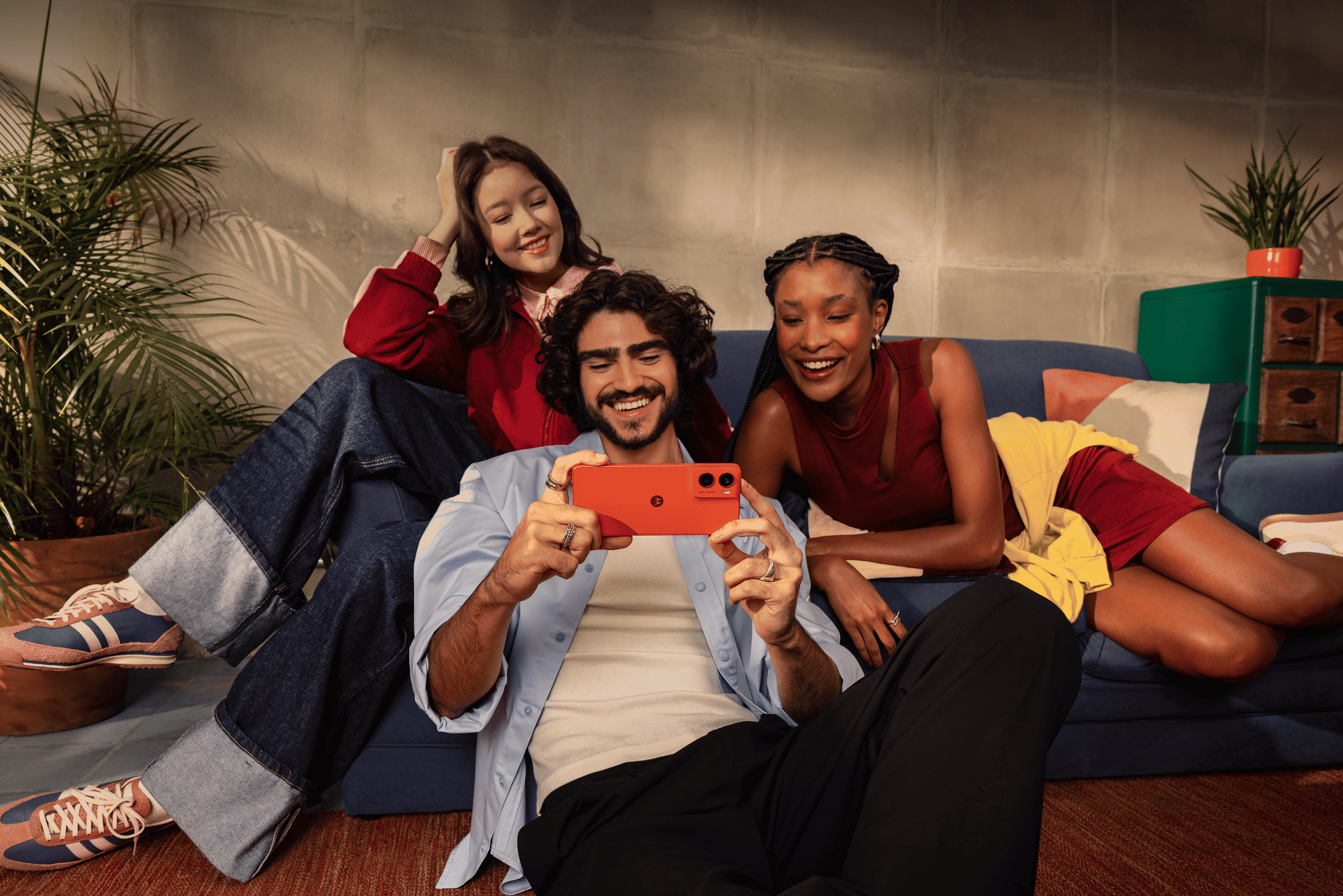 IFA 2025: Motorola lansează motorola edge 60 neo, moto g06 power, moto g06 și anunță disponibilitatea în EMEA pentru The Brilliant Collection cu cristale Swarovski®