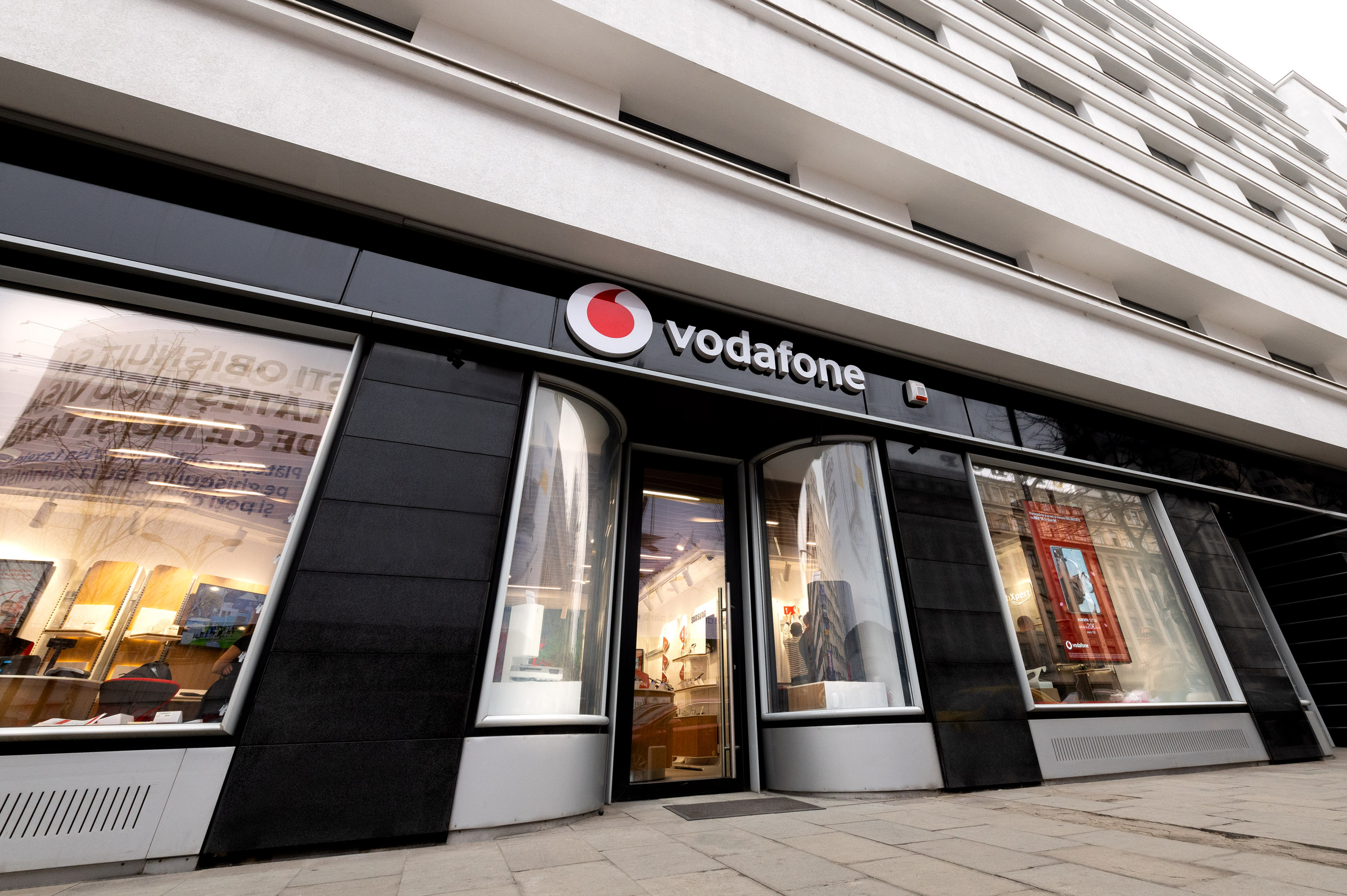Vodafone România finalizează achiziția Telekom România Mobile Communications