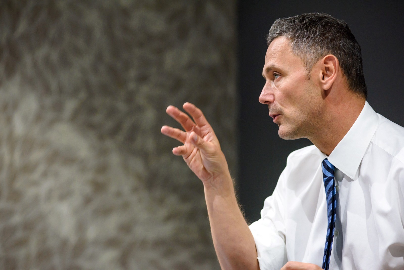 BCR atrage 1,125 miliarde RON într-o nouă emisiune locală de obligațiuni