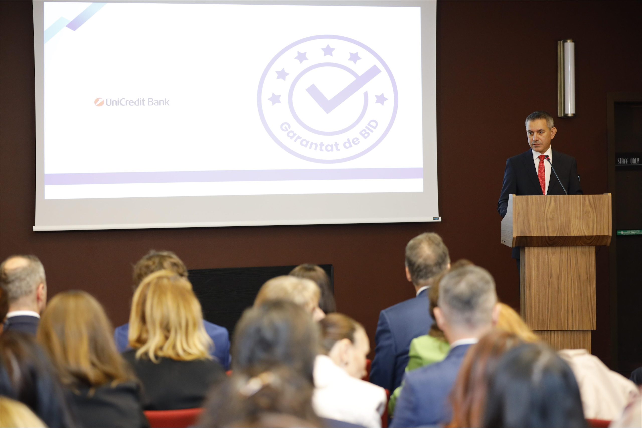 Finanțare strategică pentru antreprenori: UniCredit Bank deschide calea IMM la finanțări de peste 1 miliard de lei, printr-un parteneriat cu Banca de Investiții și Dezvoltare