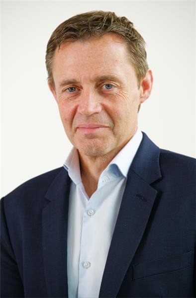 Grupul Ahold Delhaize, deținătorul brandurilor Mega Image și Profi, îl numește pe Xavier Piesvaux în funcția de Country Manager România Grupul Ahold Delhaize, deținătorul brandurilor Mega Image și Profi, îl numește pe Xavier Piesvaux în funcția de Country Manager România