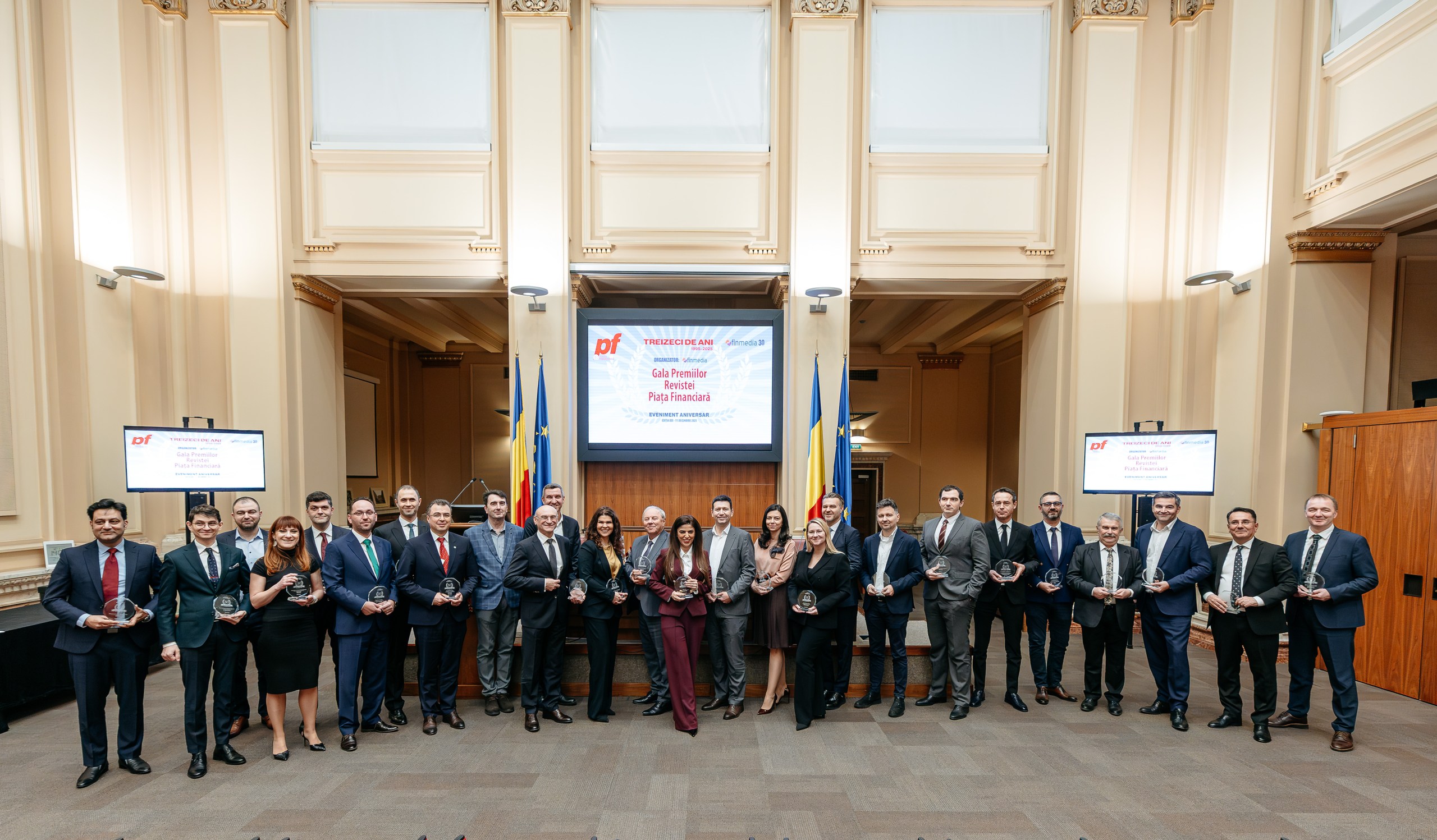 Gala Premiilor Piața Financiară, ediția cu numărul 30: în haine de Gală, la sala Mitiță Constantinescu a BNR