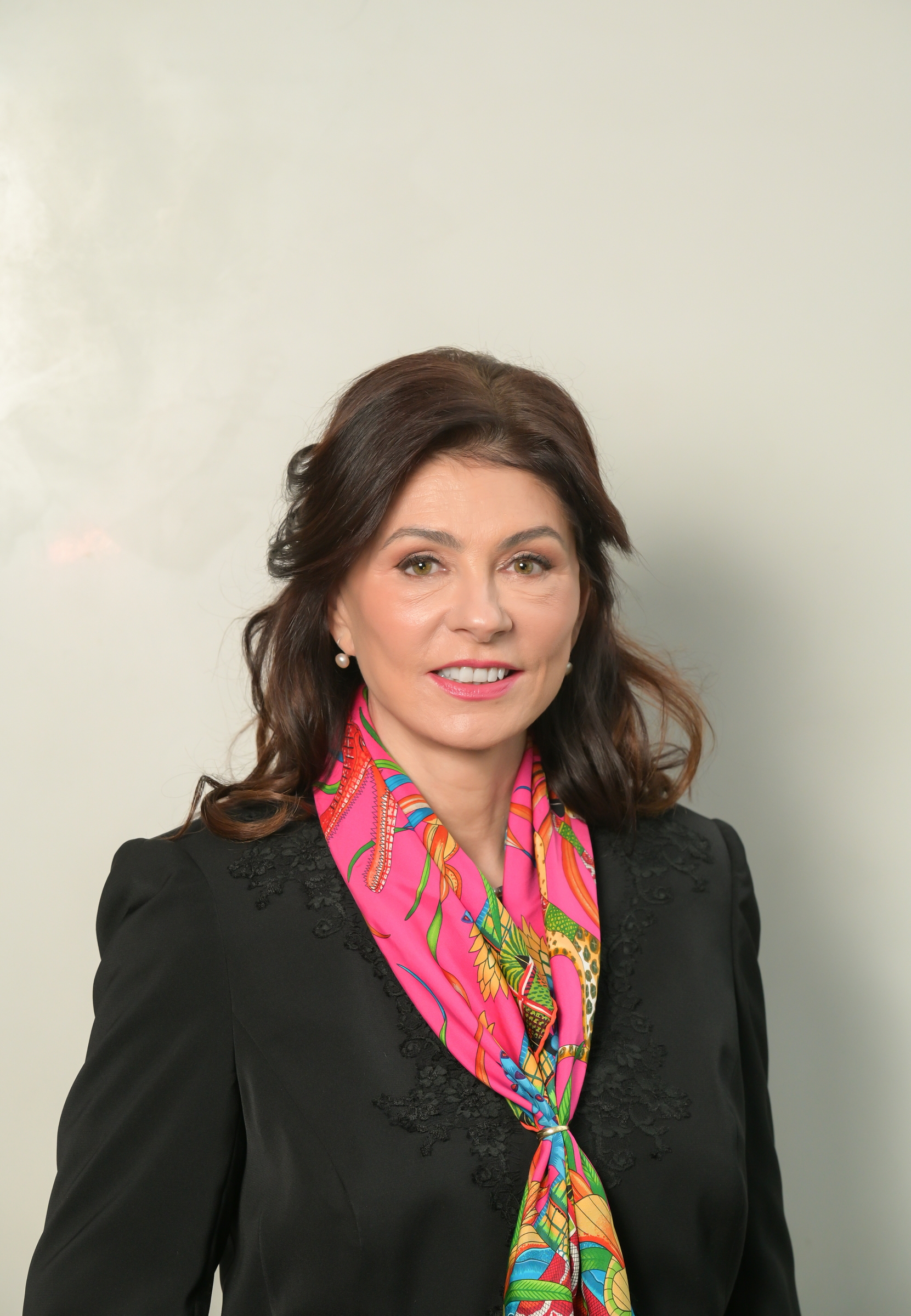 UniCredit Bank oferă persoanelor fizice dobânzi de 6,30% pe an pentru depozitele pe 12 luni Important în opinia Google. Dă clic pentru a învăța serviciul Gmail că această conversație nu este importantă.