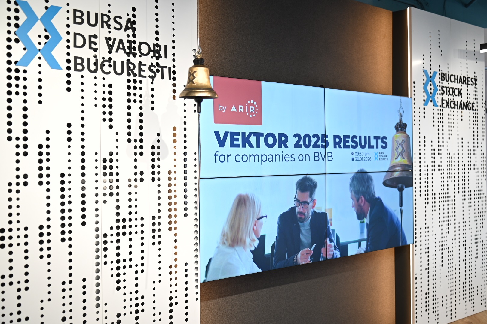 Rezultatele VEKTOR by ARIR 2025: 120 de companii listate și 33 de emisiuni de obligațiuni evaluate, cu 35 de note de 10 în total