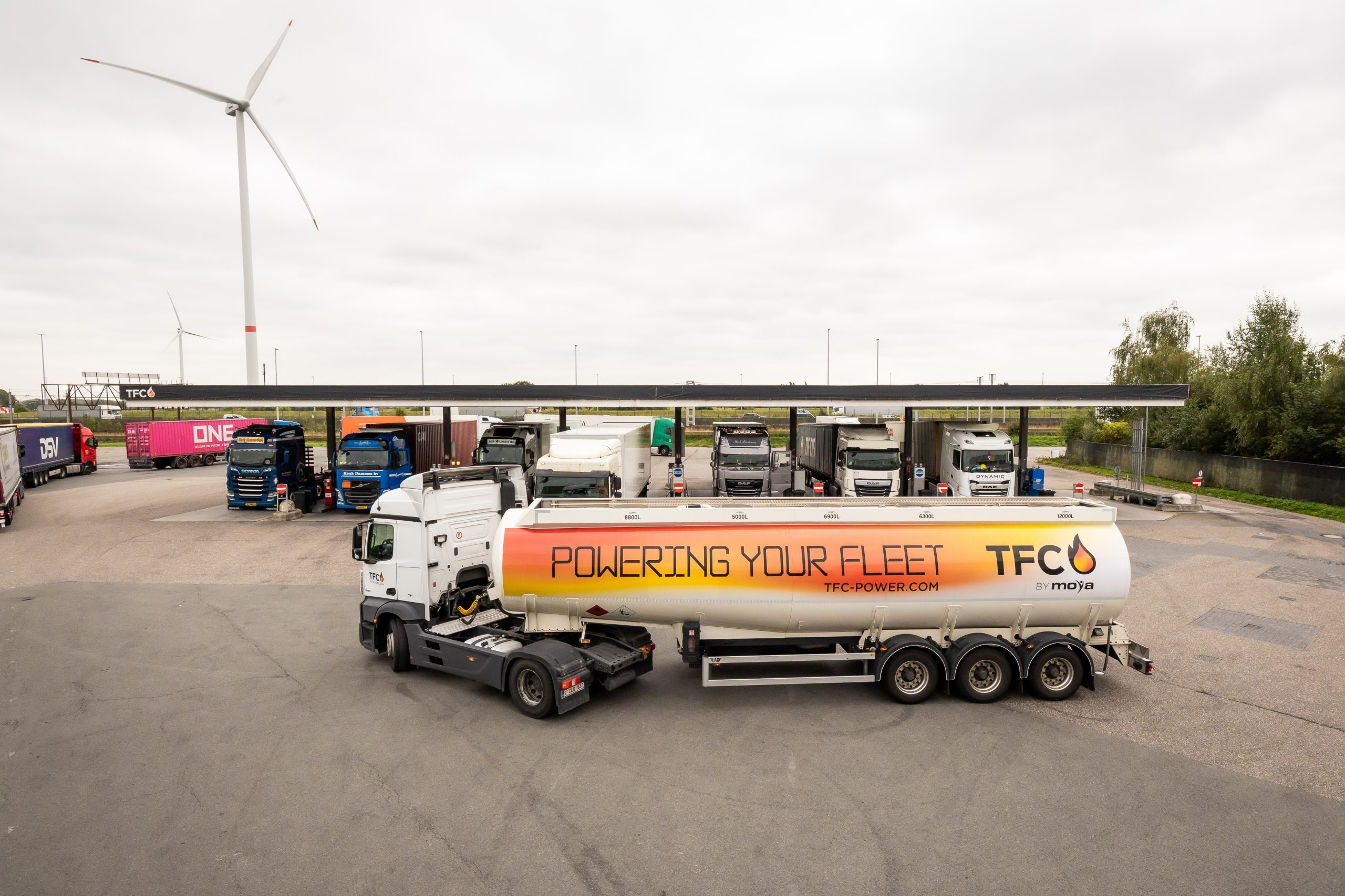 Transportatorii rutieri din România plătesc cel mai ridicat preț la motorină din regiune, în pofida faptului că există un mecanism de compensare a accizei la motorină