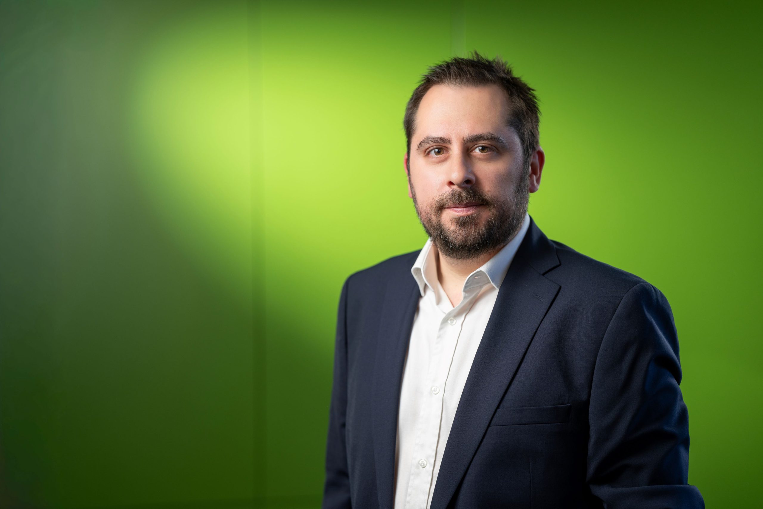 Anytime lansează asigurarea auto complet digitală pentru șoferii din România