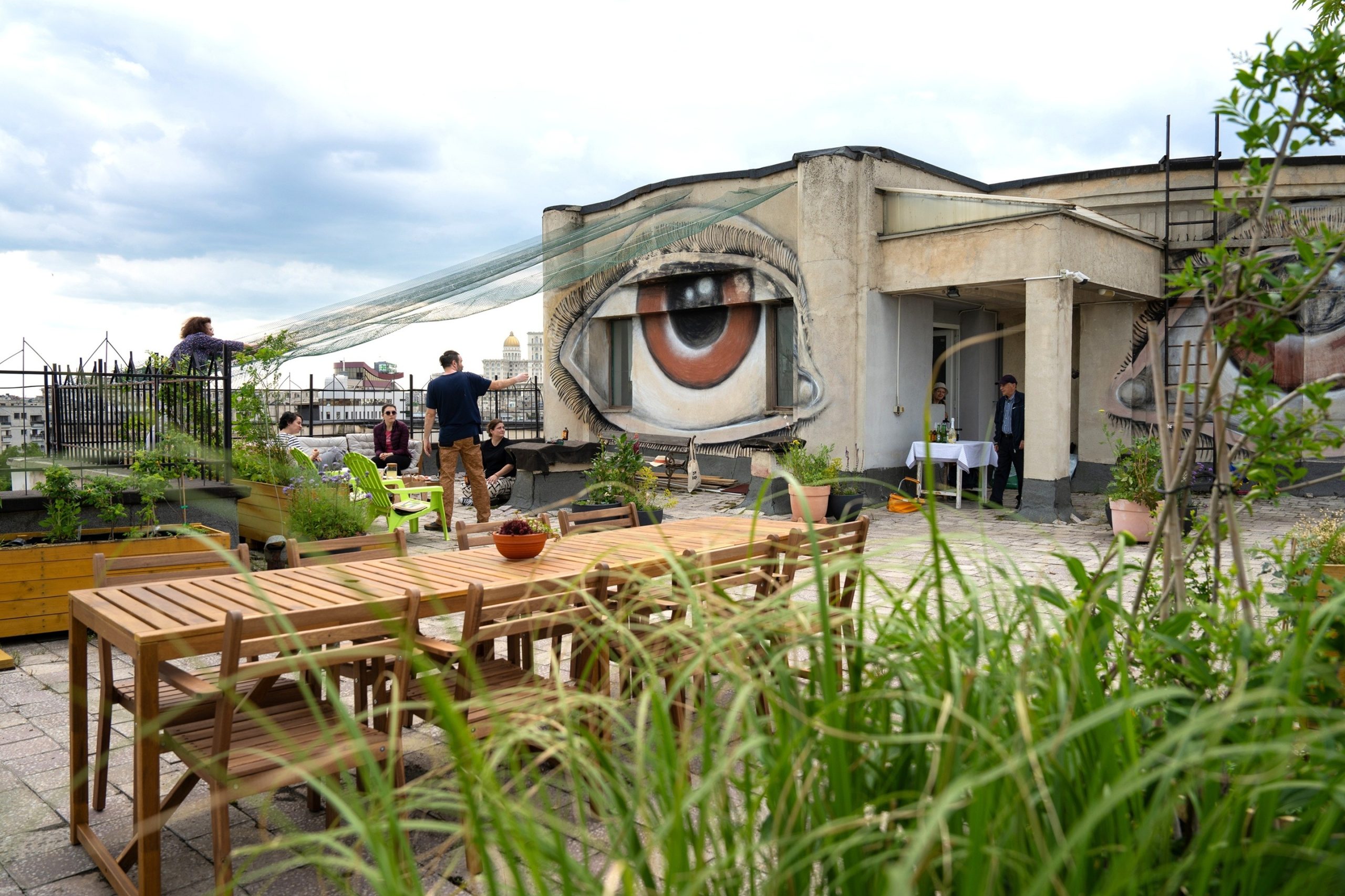 Finanțare totală de 150.000 de euro disponibilă pentru bucureștenii care vor să rezolve probleme de mediu în cartierul lor prin a treia ediție „În ZONA TA”