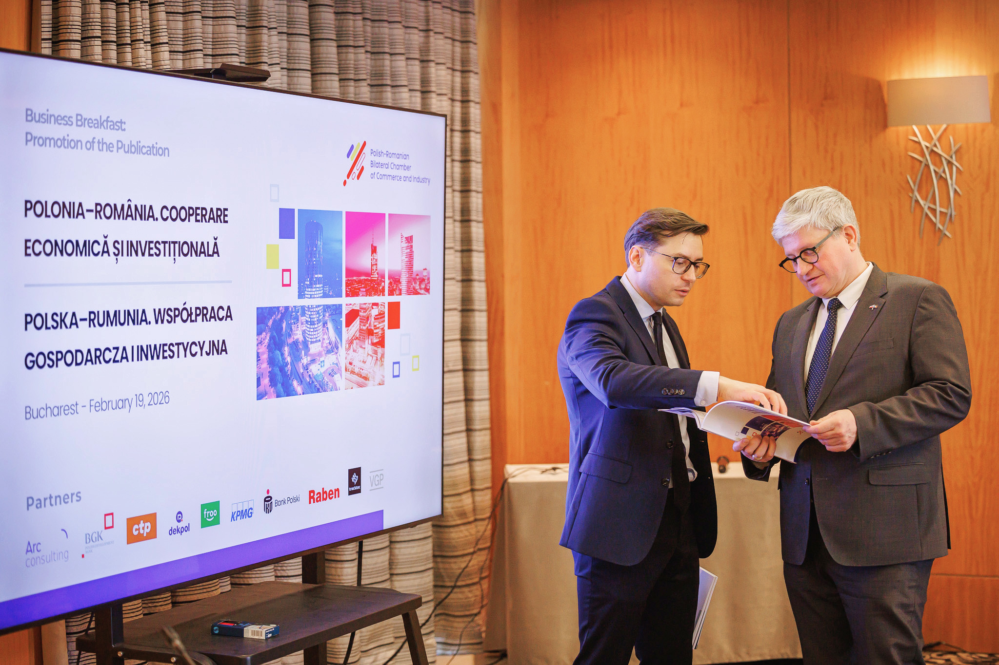 Camera Bilaterală de Comerț și Industrie Polono-Română: Dezvoltarea infrastructurii România-Polonia are potențialul de a crea un coridor strategic Marea Baltică – Marea Neagră Camera Bilaterală de Comerț și Industrie Polono-Română: Dezvoltarea infrastructurii România-Polonia are potențialul de a crea un coridor strategic Marea Baltică – Marea Neagră