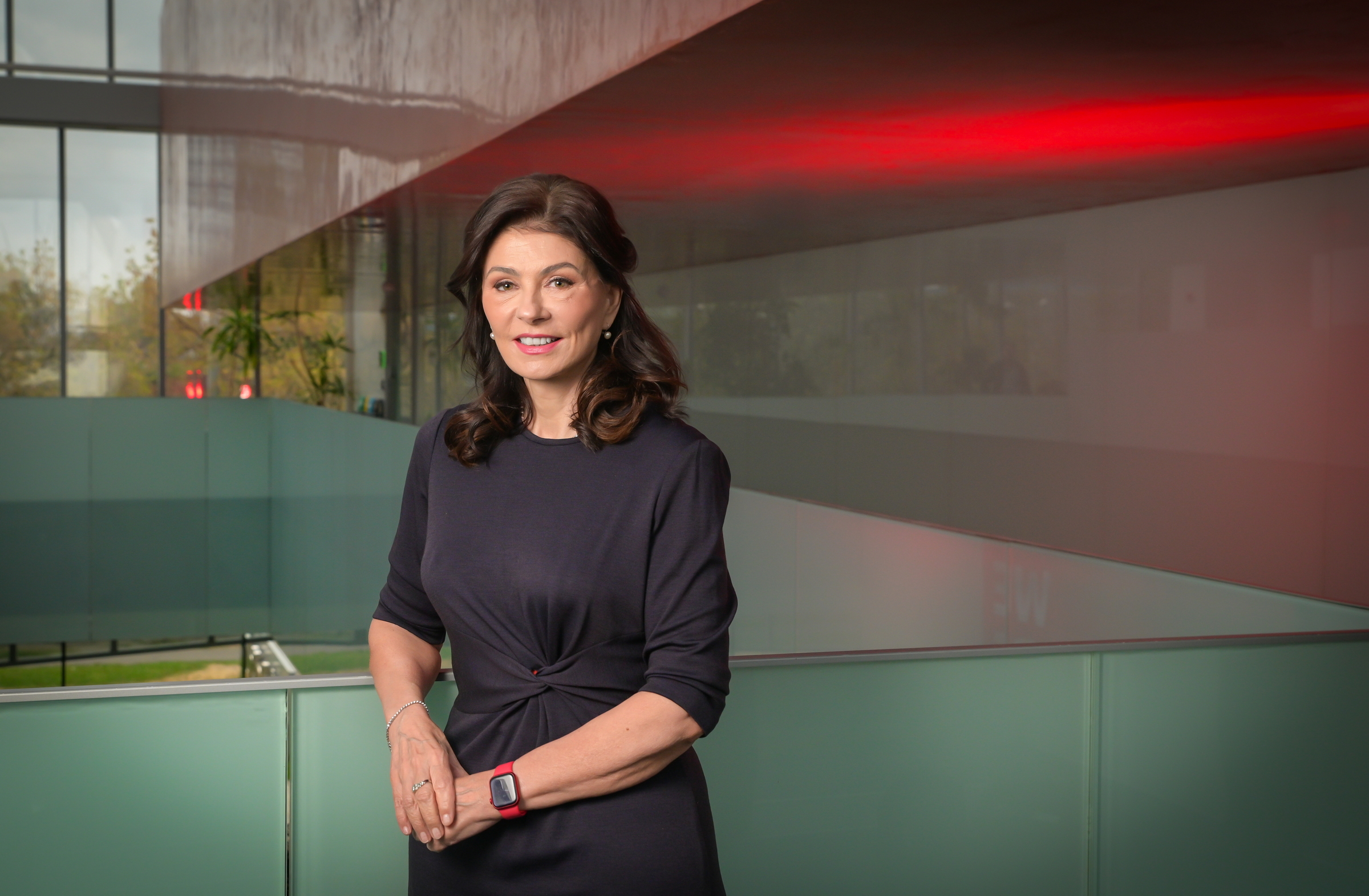 Clienții UniCredit Bank au acces la fondurile de investiții, direct din aplicația Mobile Banking