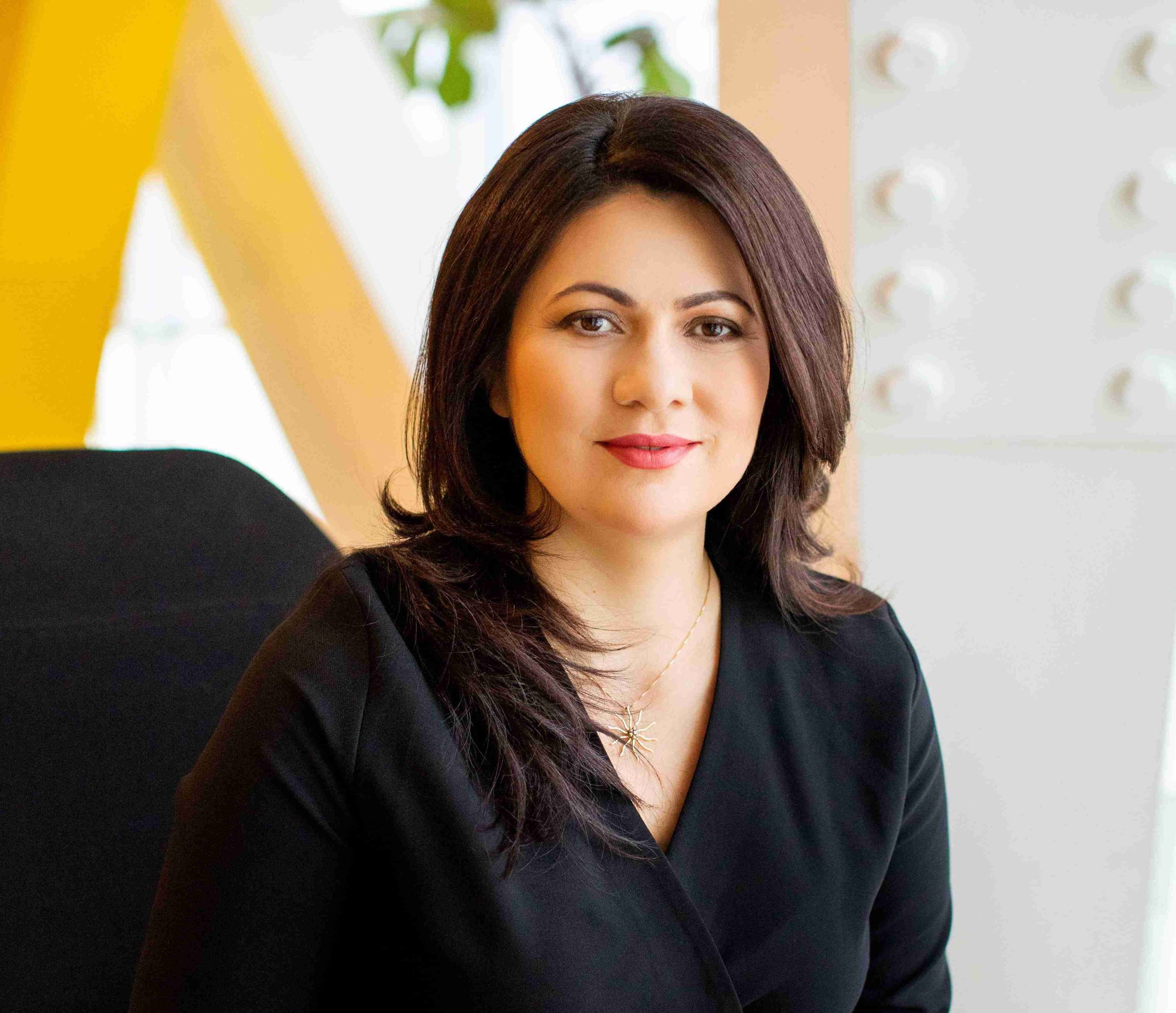 Studiu EY: adoptarea inteligenței artificiale autonome se extinde, deși persistă încă temeri legate de încredere Studiu EY: adoptarea inteligenței artificiale autonome se extinde, deși persistă încă temeri legate de încredere