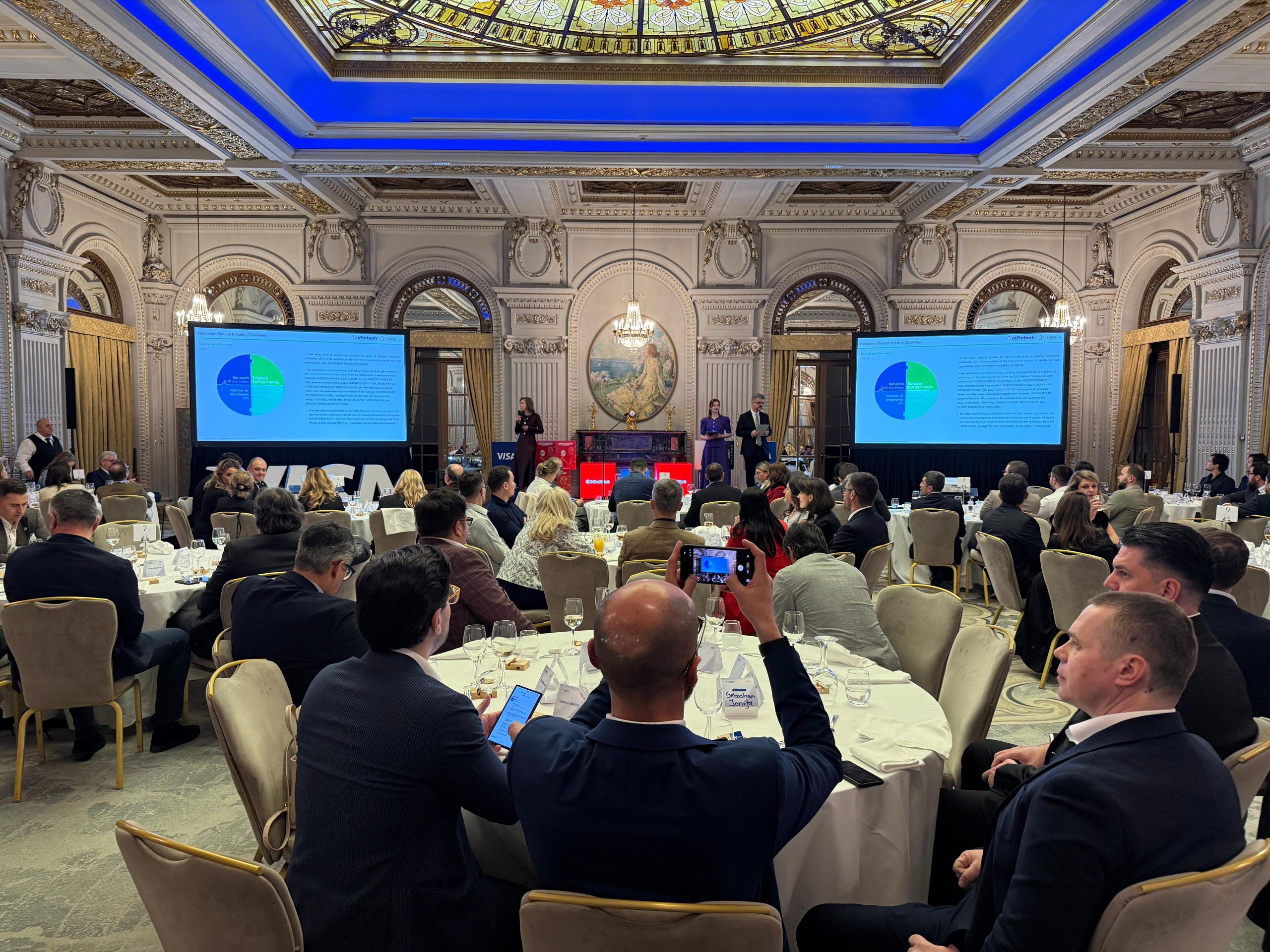 RoFintech celebrează excelența în inovație: Au fost desemnați câștigătorii galei dedicate ecosistemului financiar digital