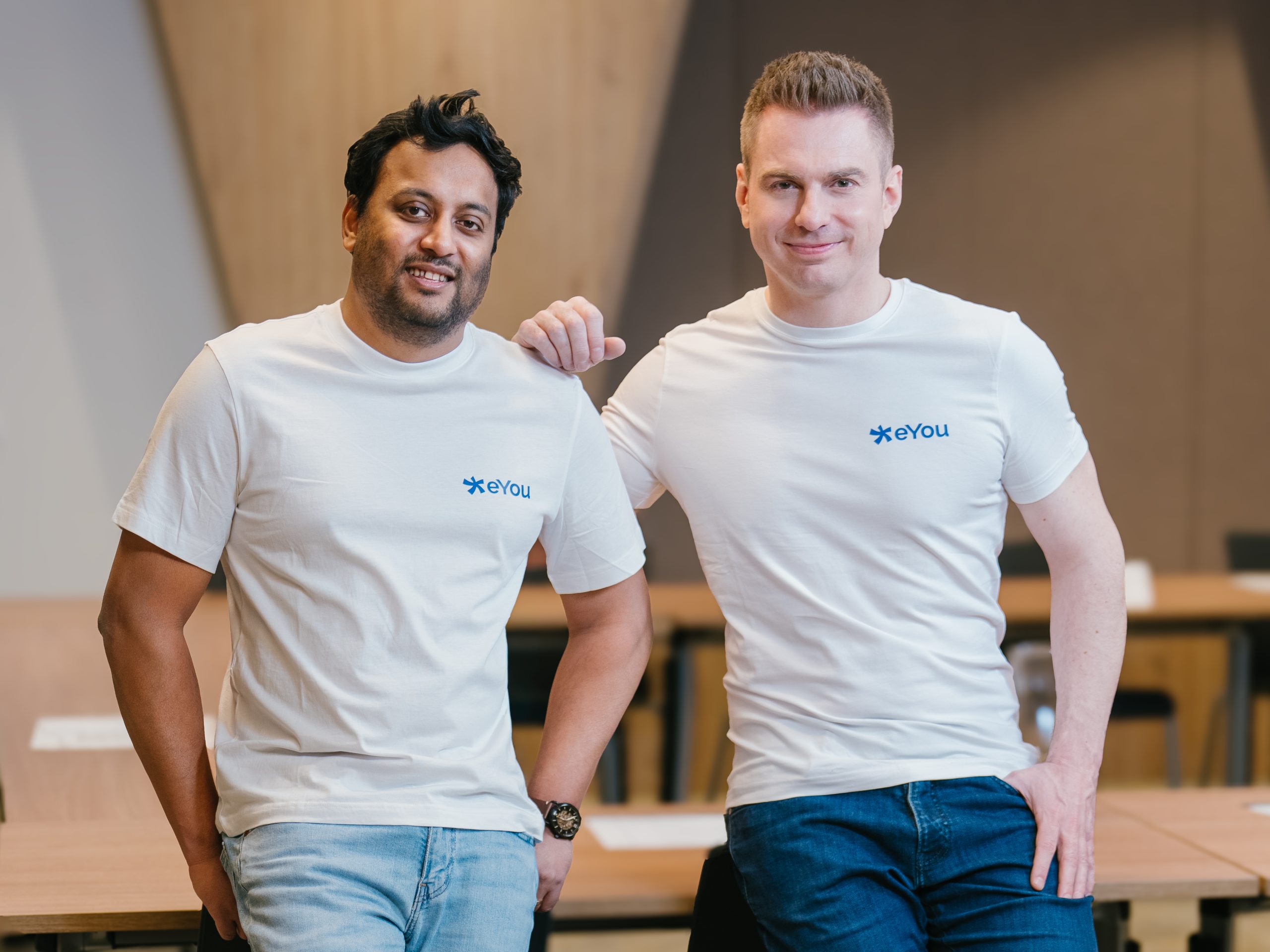 eYou, alternativa europeană la rețelele sociale tradiționale, intră în faza de pre-lansare după o investiție de 300.000 de euro