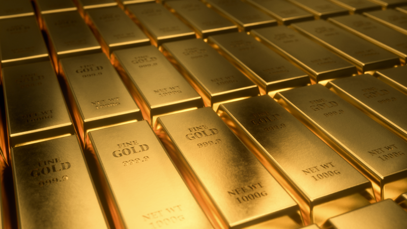 FED, Iran, inflație și un dolar puternic – motivele celei mai mari scăderi săptămânale pentru aur din ultimii 40 de ani