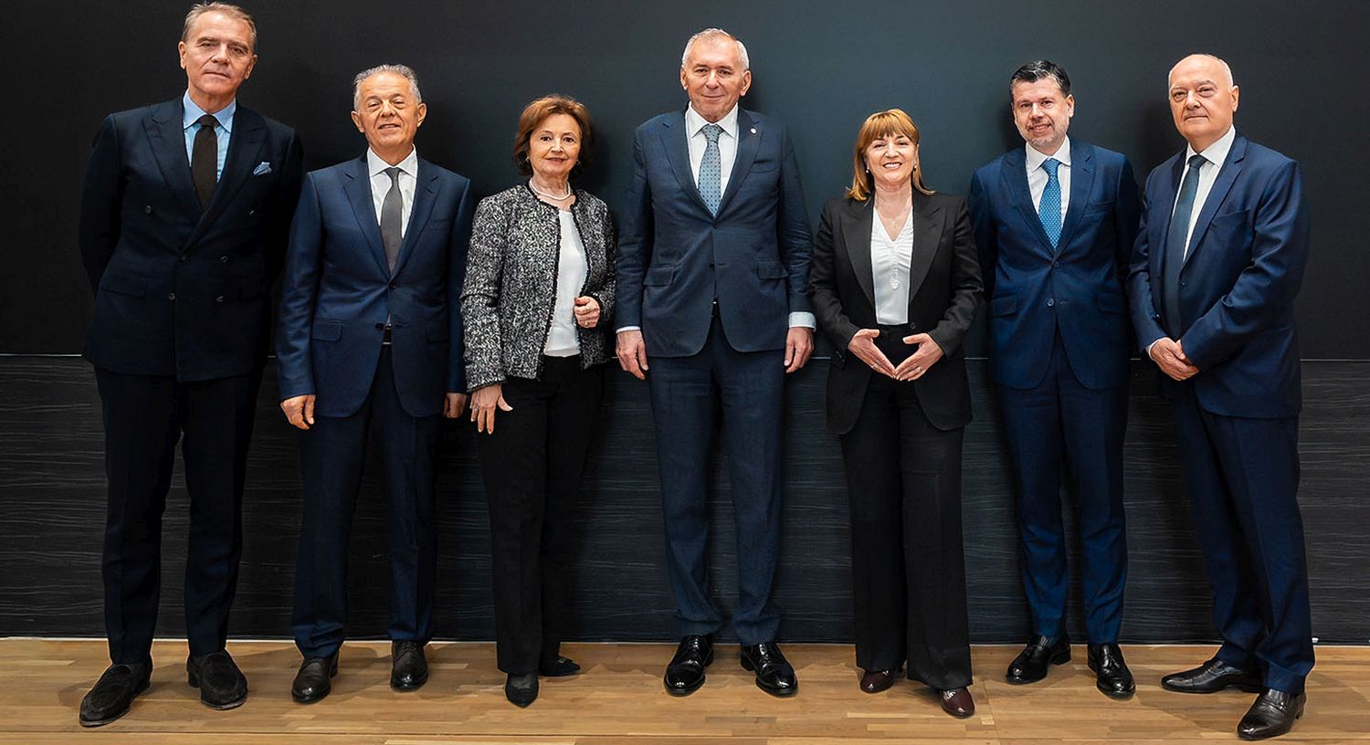 BT anunță numiri noi în Consiliul de Administrație și distribuirea de dividende în numerar