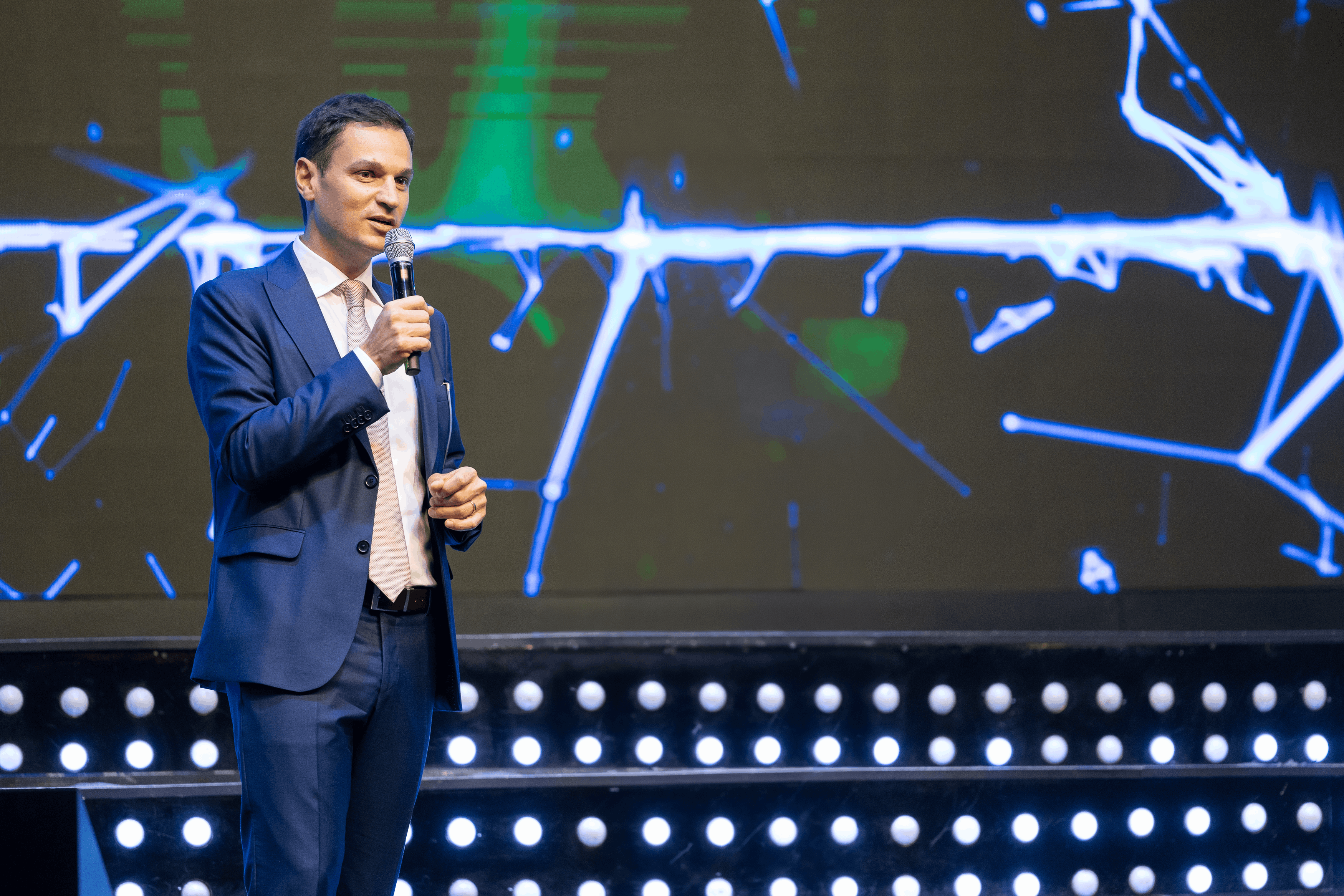 România va avea două fabrici AI funcționale în 2026