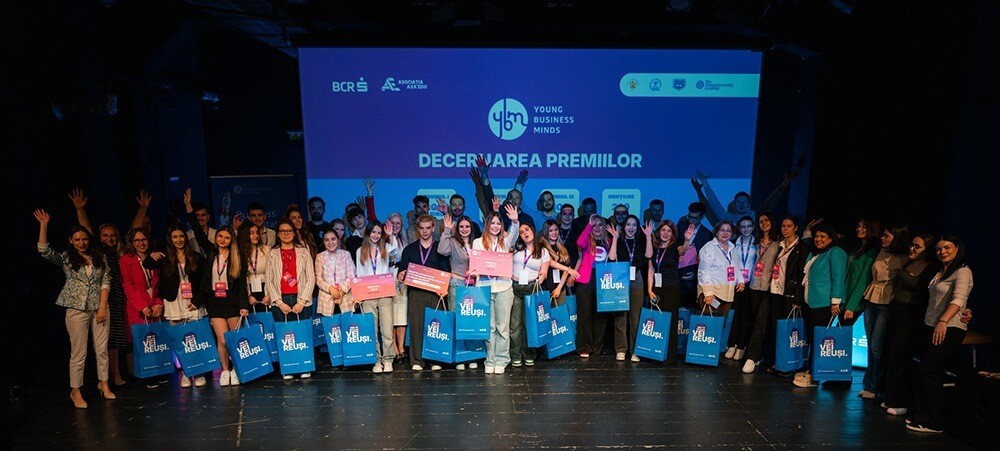 Young Business Minds ajunge la a IV-a ediție. Înscrierile pentru cel mai mare program de antreprenoriat pentru liceenii din București sunt deschise până la 30 aprilie