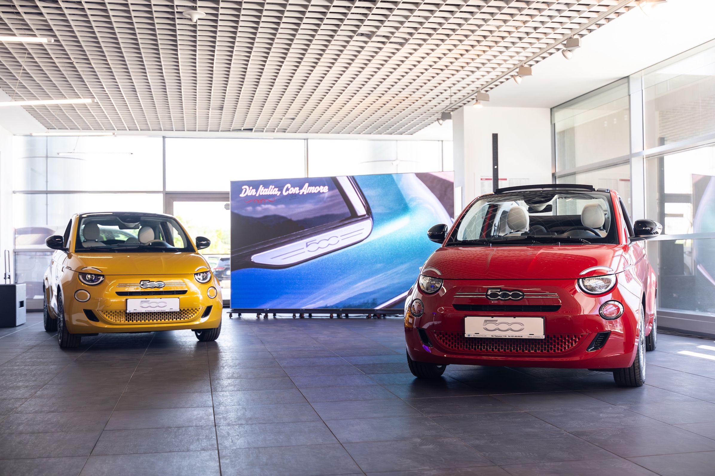 Noul Fiat 500 Hybrid a ajuns în România Noul Fiat 500 Hybrid a ajuns în România