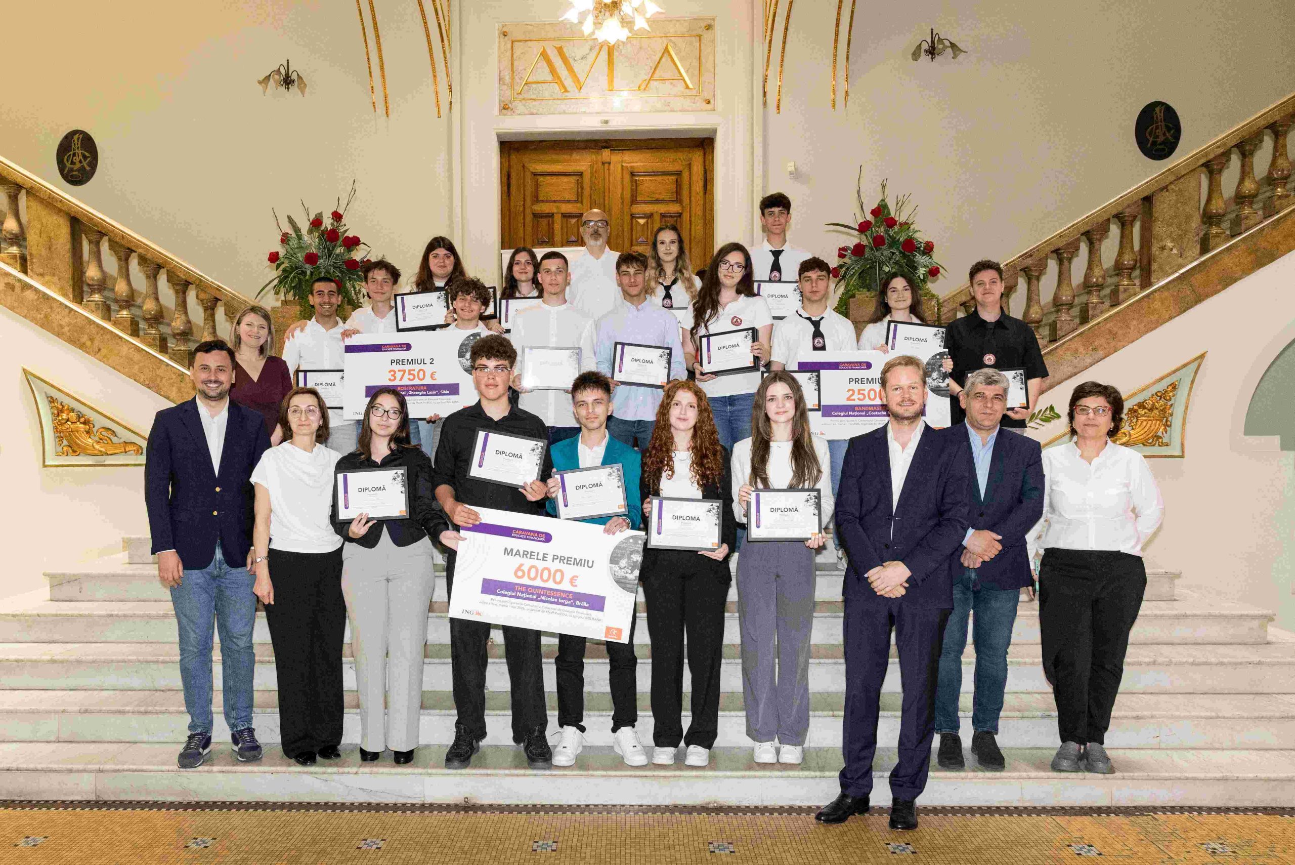 Peste zece mii de liceeni la Caravana de Educație Financiară, un proiect derulat de ING Bank România și FNaP ProEdu în toată țara Peste zece mii de liceeni la Caravana de Educație Financiară, un proiect derulat de ING Bank România și FNaP ProEdu în toată țara