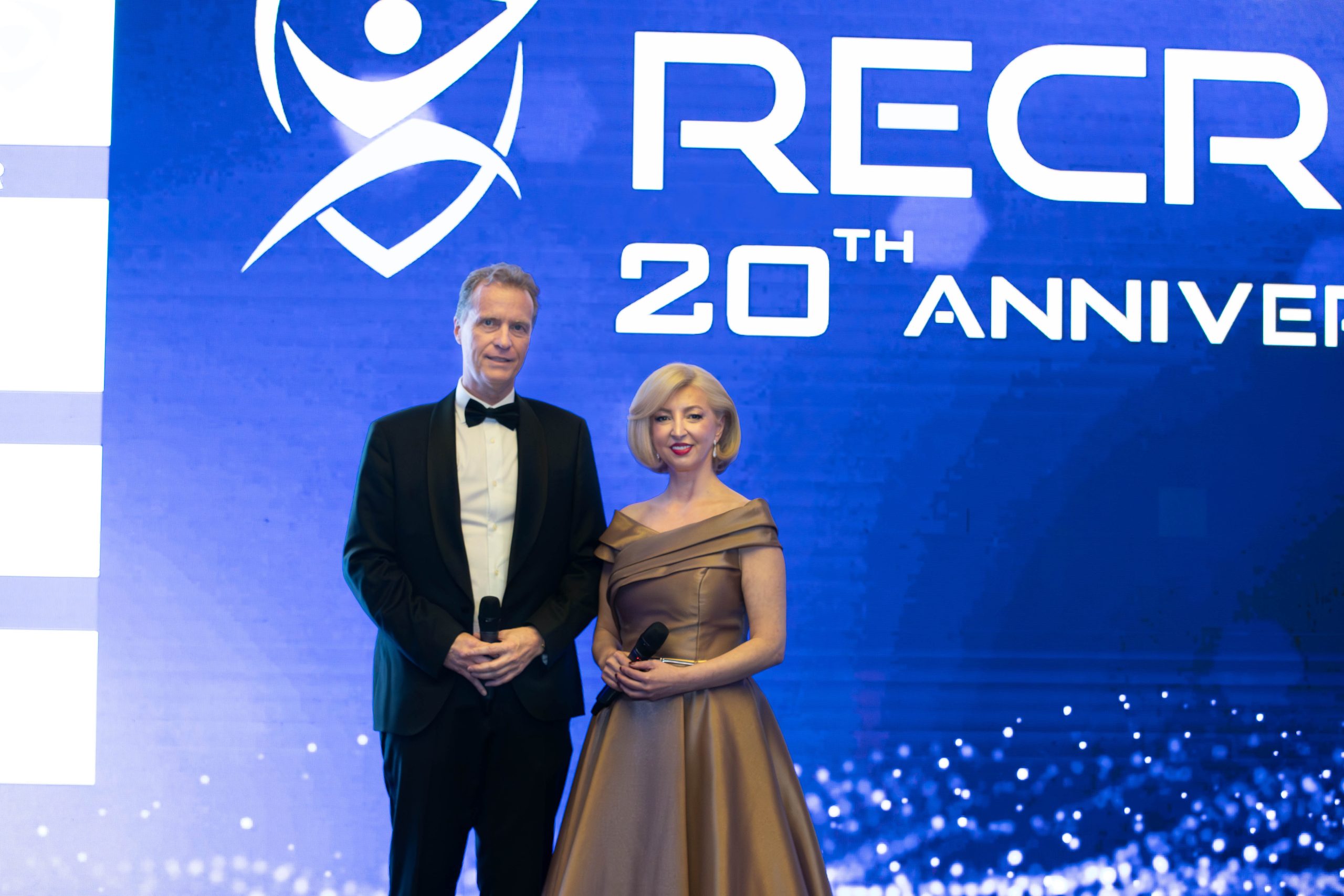 RECREX România lansează noua platformă digitală NYXO, la 15 de ani de prezență pe piața locală. Compania a platit daune de 6,7 milioane euro doar ȋn 2025 și a ȋncheiat anul trecut cu afaceri de 2,48 milioane euro