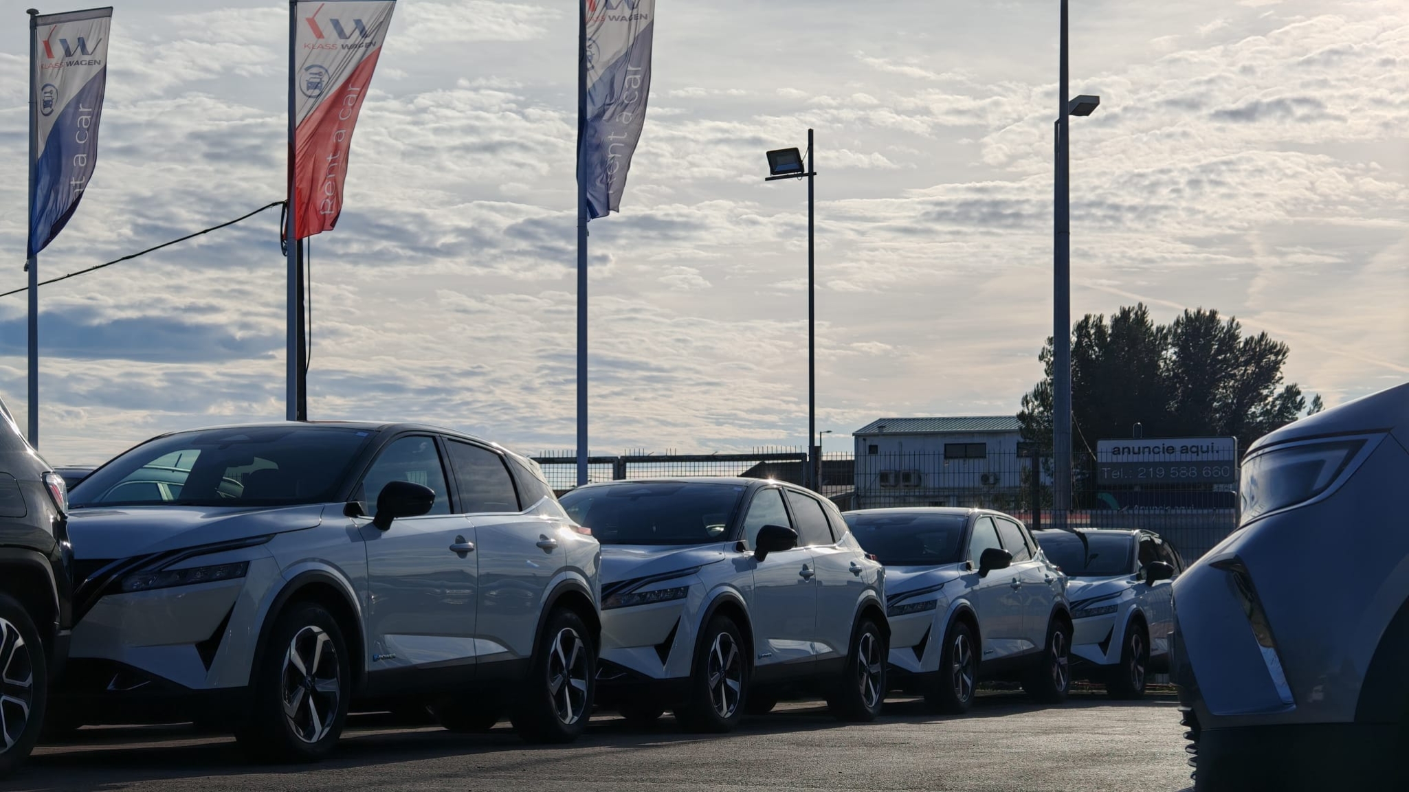 Klass Wagen lansează brandul RedyLease, o soluție flexibilă de mobilitate. Produsul, destinat persoanelor fizice și juridice, înlocuiește leasingul financiar și operațional Klass Wagen lansează brandul RedyLease, o soluție flexibilă de mobilitate. Produsul, destinat persoanelor fizice și juridice, înlocuiește leasingul financiar și operațional