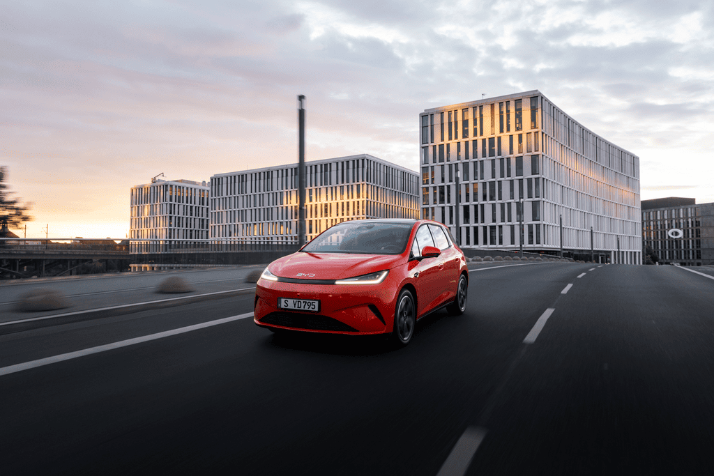 Noul BYD DOLPHIN G DM-i aduce tehnologia plug-in Super Hybrid și redefinește segmentul B Noul BYD DOLPHIN G DM-i aduce tehnologia plug-in Super Hybrid și redefinește segmentul B