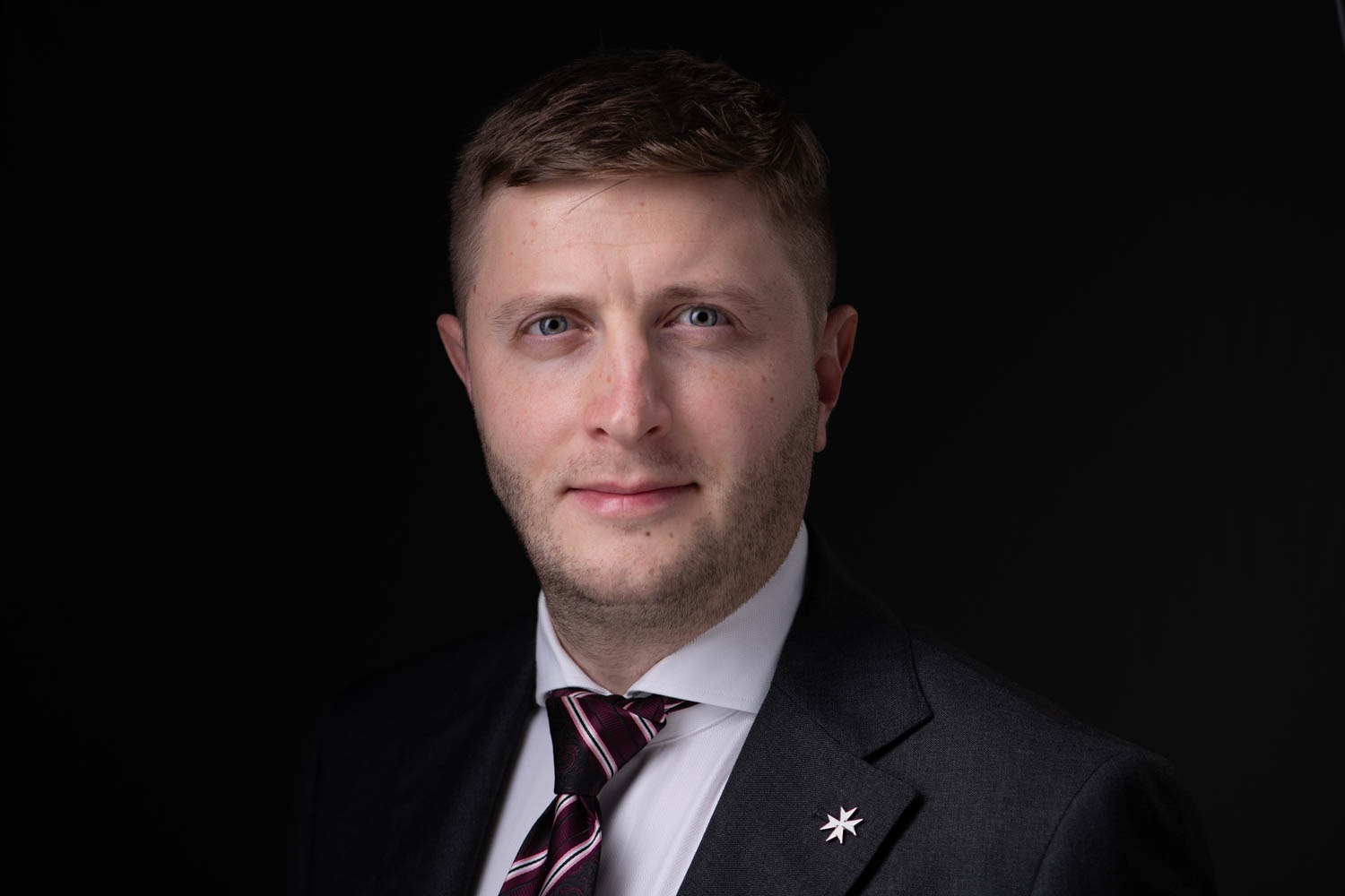 Vânzarea fabricii Meterra din Giurgiu propulsează tranzacțiile azitis.com la peste 8,5 milioane euro într-o singură lună, în ciuda încetinirii economiei Vânzarea fabricii Meterra din Giurgiu propulsează tranzacțiile azitis.com la peste 8,5 milioane euro într-o singură lună, în ciuda încetinirii economiei