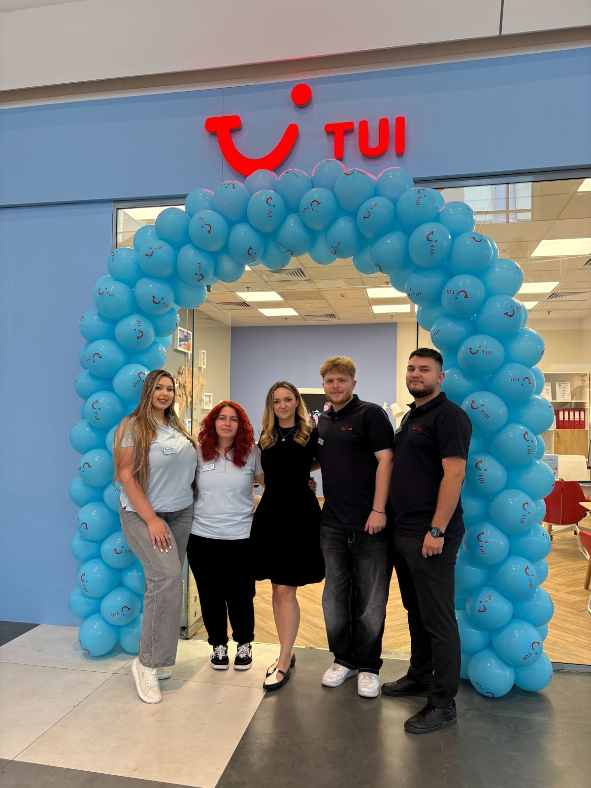 TUI România deschide prima agenție fizică din România în Sun Plaza, în plin sezon de Last Minute, cu oferte către destinațiile preferate ale românilor TUI România deschide prima agenție fizică din România în Sun Plaza, în plin sezon de Last Minute, cu oferte către destinațiile preferate ale românilor