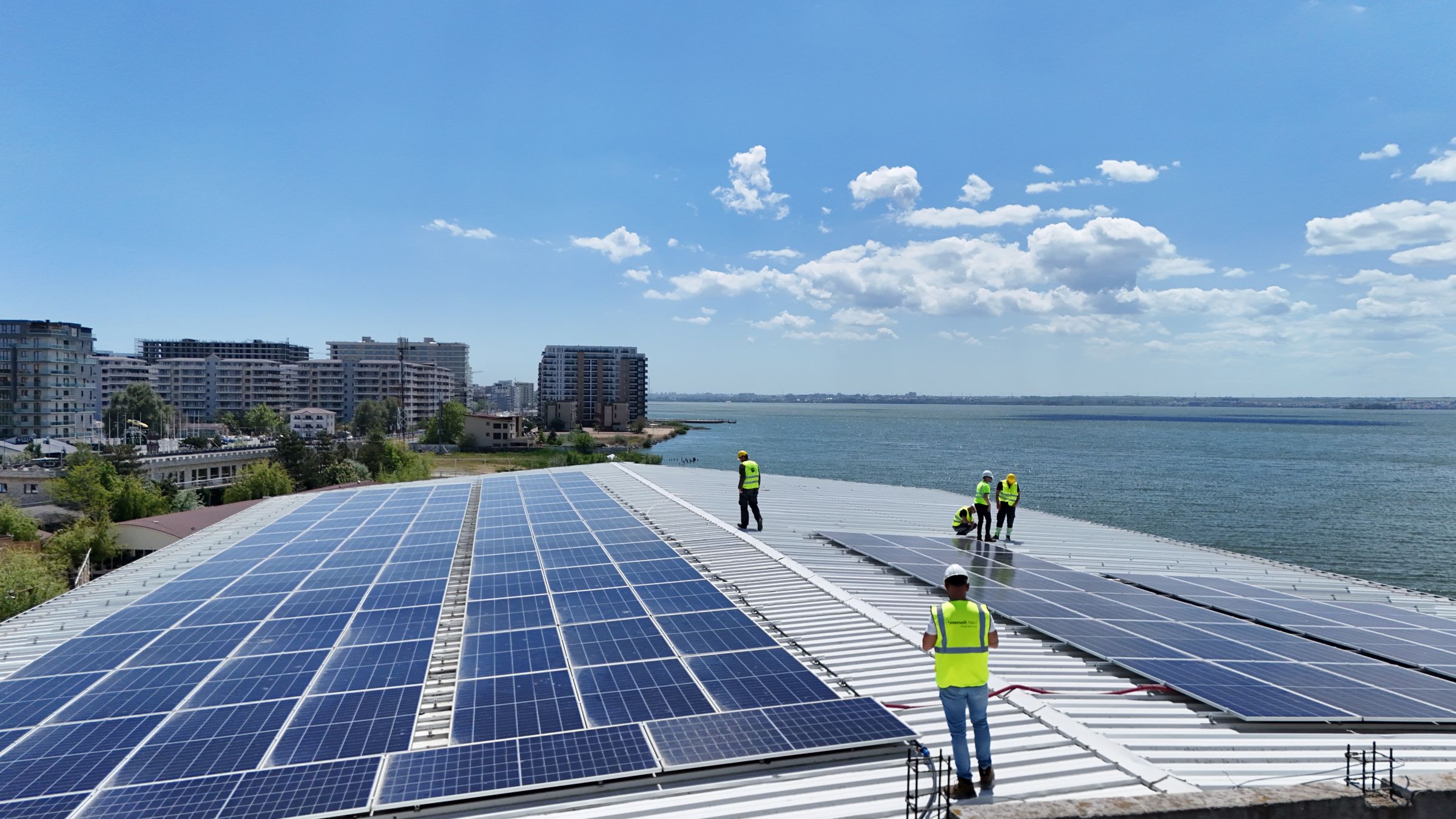Greenvolt Next anunță 11 proiecte de autoconsum fotovoltaic în Dobrogea, cu o capacitate totală de 2,5 MW Greenvolt Next anunță 11 proiecte de autoconsum fotovoltaic în Dobrogea, cu o capacitate totală de 2,5 MW