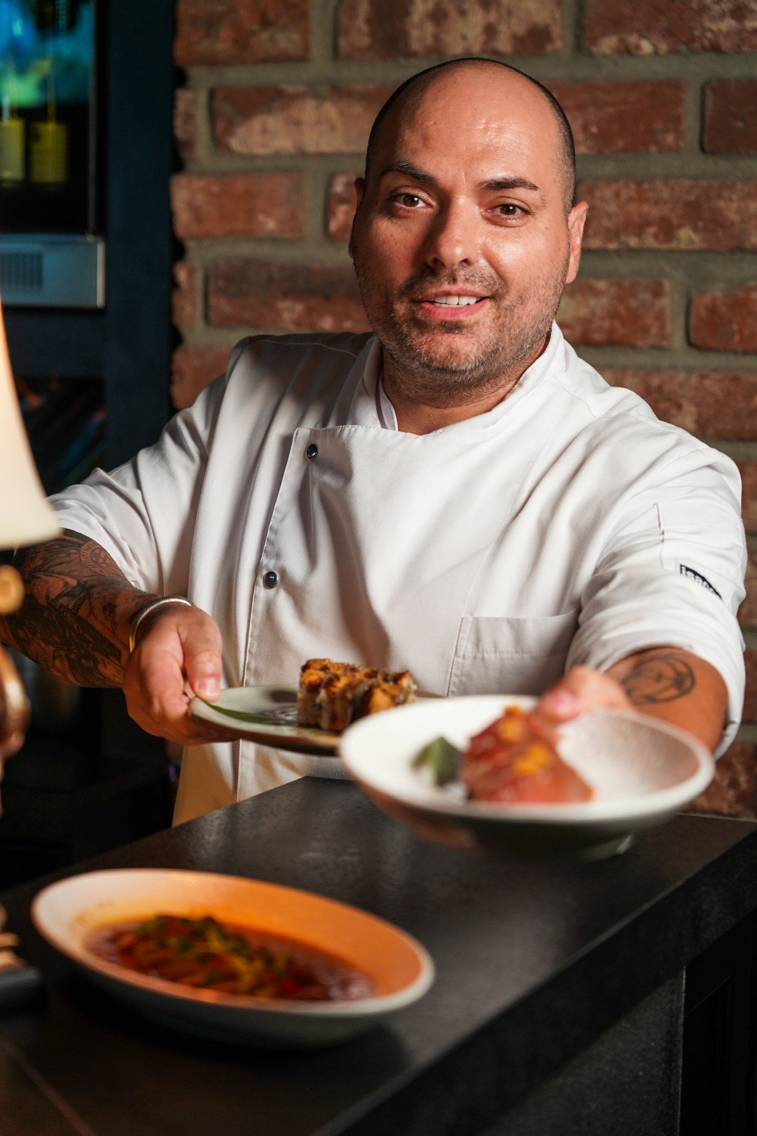 Chef Cătălin Petrescu este noul Group Executive Chef al Tomcat Hospitality Chef Cătălin Petrescu este noul Group Executive Chef al Tomcat Hospitality