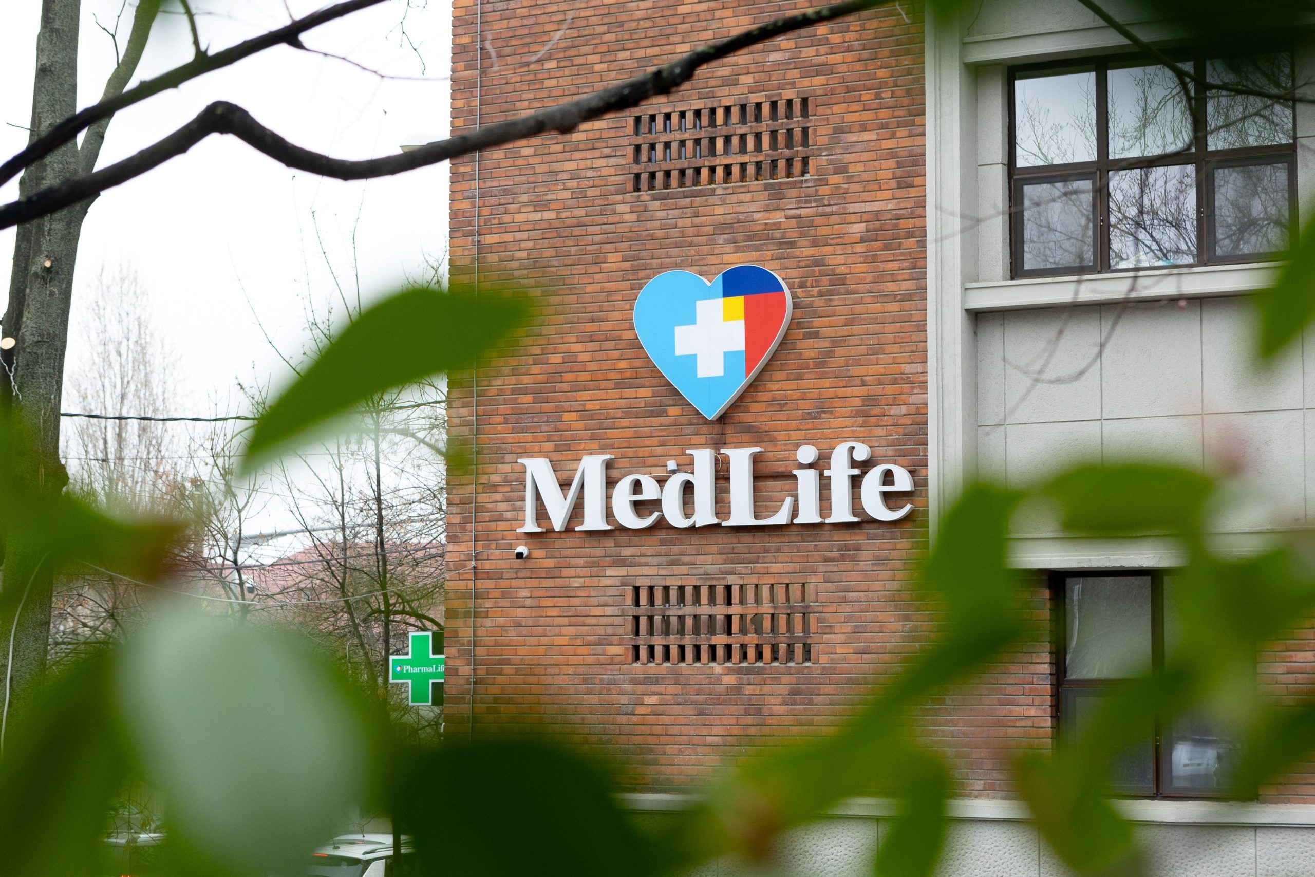 MedLife încheie semestrul 1 cu o creștere robustă a cifrei de afaceri consolidată pro-forma de 10% față de anul trecut, concomitent cu îmbunătățirea marjelor MedLife încheie semestrul 1 cu o creștere robustă a cifrei de afaceri consolidată pro-forma de 10% față de anul trecut, concomitent cu îmbunătățirea marjelor