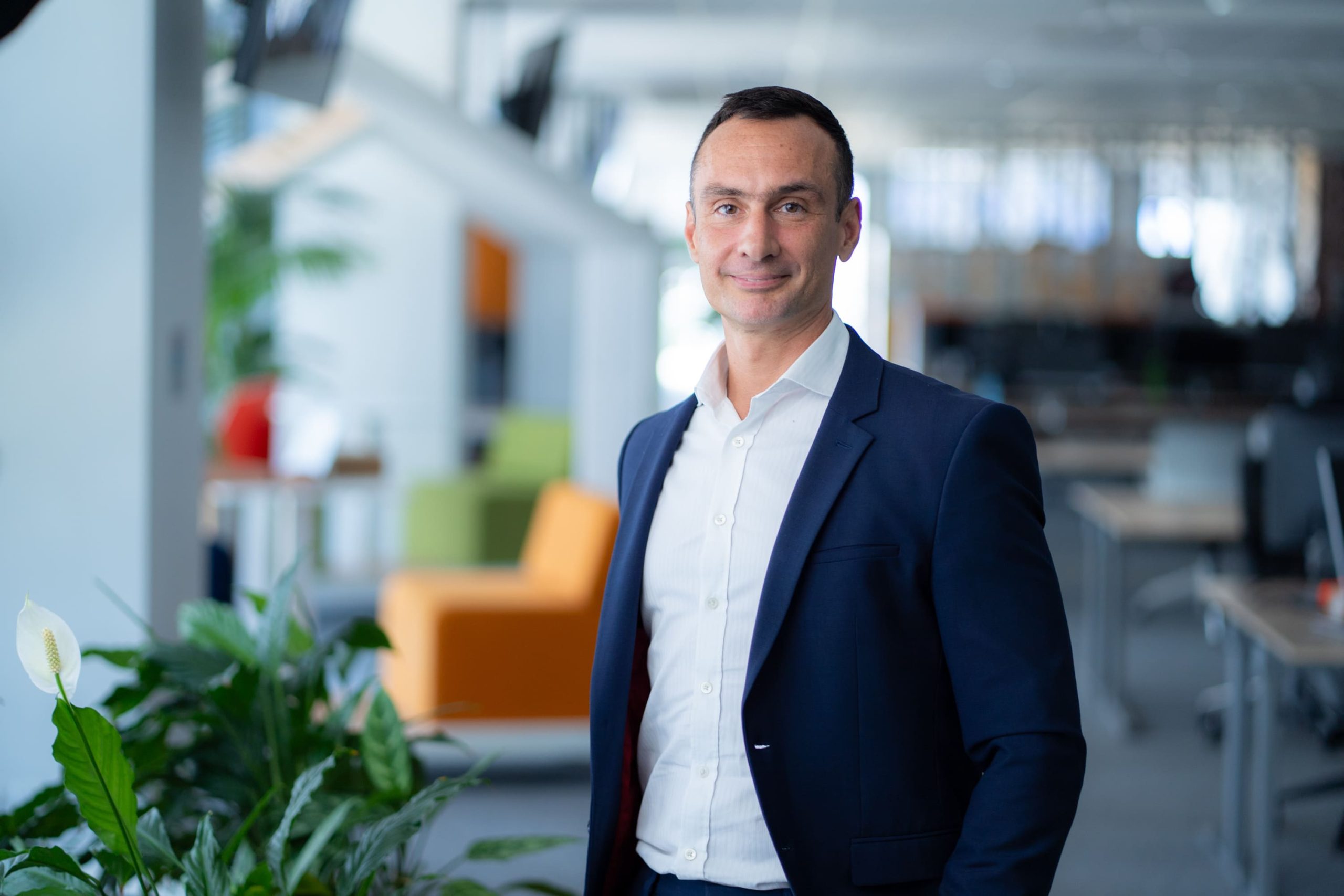 ING Bank lansează ING Depo Invest: economisești și investești în același timp, direct din Home’Bank ING Bank lansează ING Depo Invest: economisești și investești în același timp, direct din Home’Bank