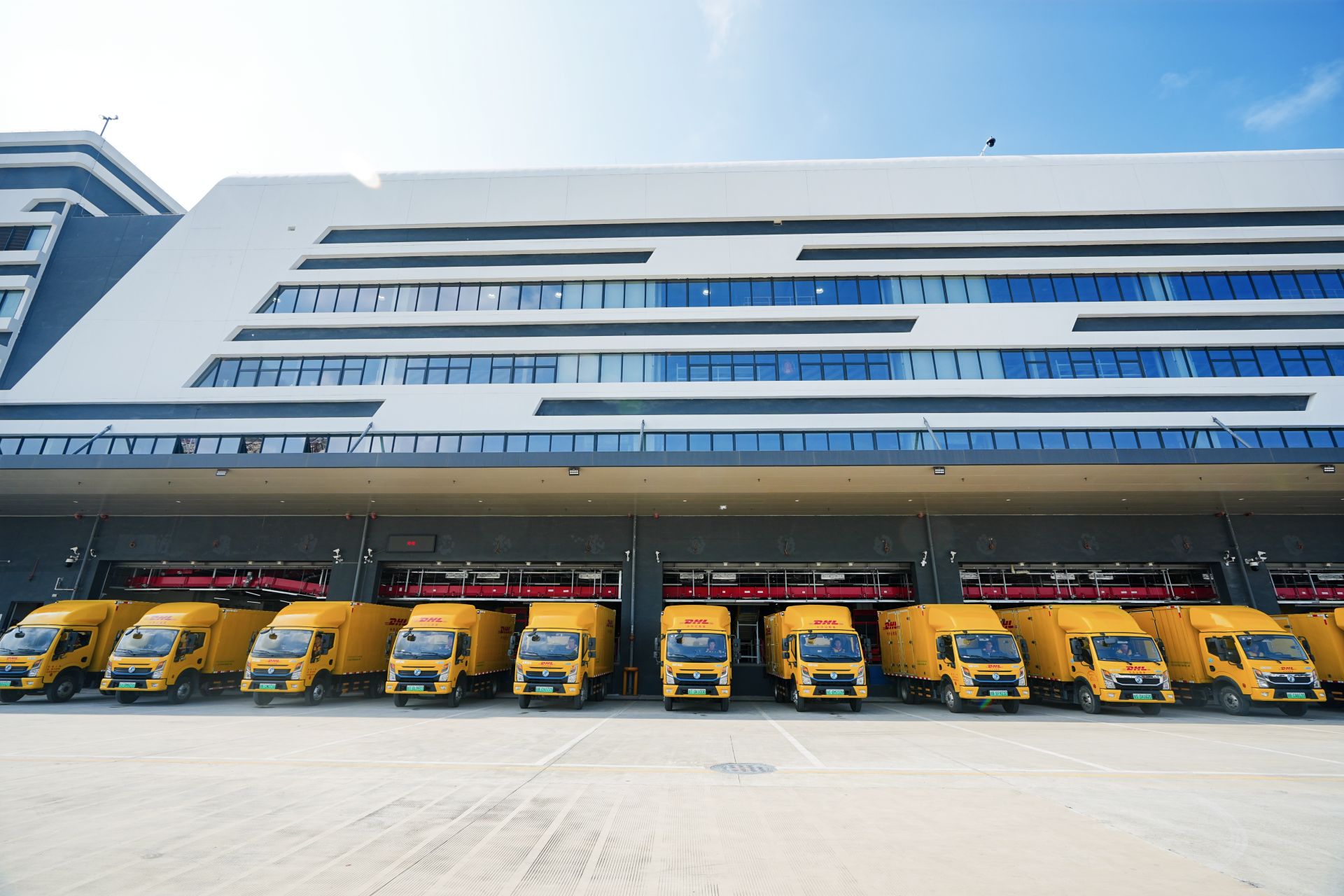 DHL își extinde capacitatea de transport expres internațional în China DHL își extinde capacitatea de transport expres internațional în China