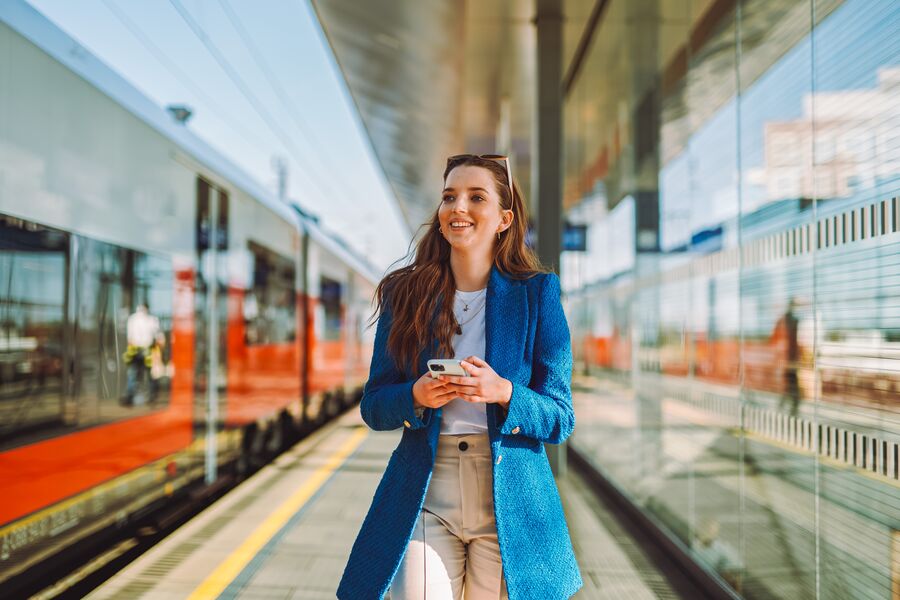 ING Bank România susține Caravana OFA: șapte orașe, dialog și schimb de experiență pentru antreprenoare ING Bank România susține Caravana OFA: șapte orașe, dialog și schimb de experiență pentru antreprenoare