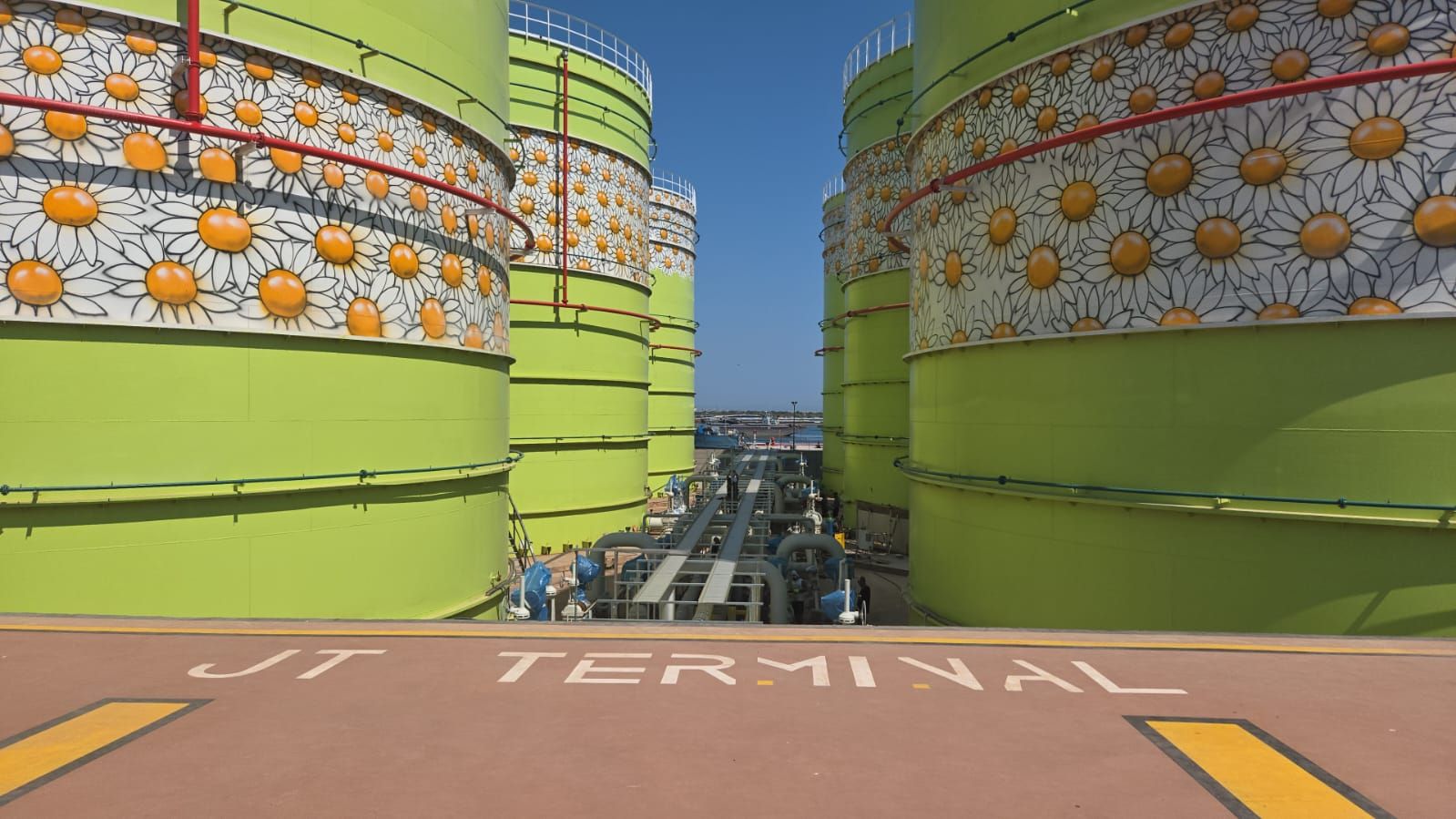 JT Grup Oil finalizează JT Terminal, primul terminal privat de produse petroliere cu ieșire la Marea Neagră JT Grup Oil finalizează JT Terminal, primul terminal privat de produse petroliere cu ieșire la Marea Neagră