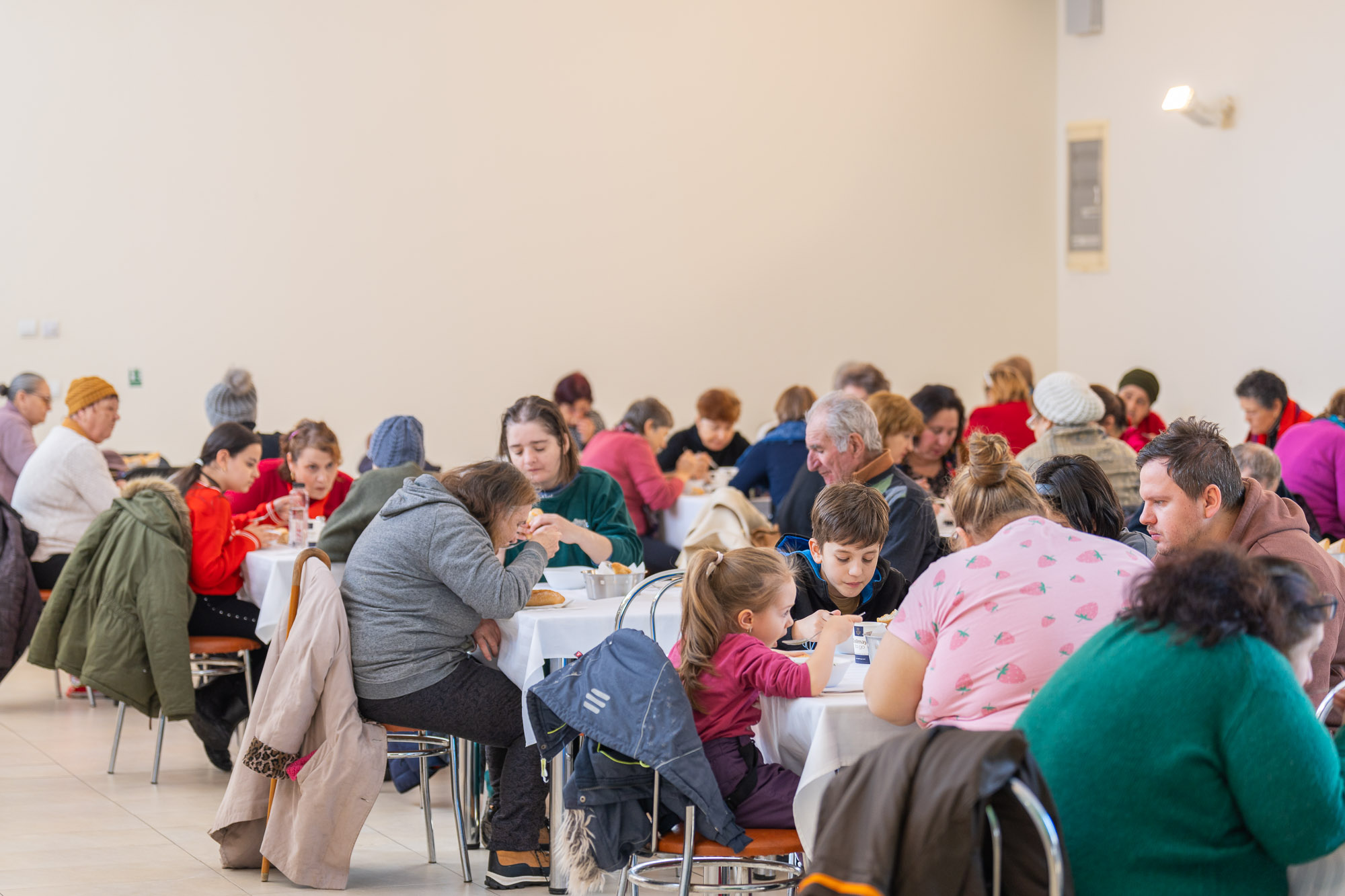 Garanti BBVA se alătură misiunii Social Food și asigură 800 de porții de mâncare caldă pentru persoane vulnerabile Garanti BBVA se alătură misiunii Social Food și asigură 800 de porții de mâncare caldă pentru persoane vulnerabile