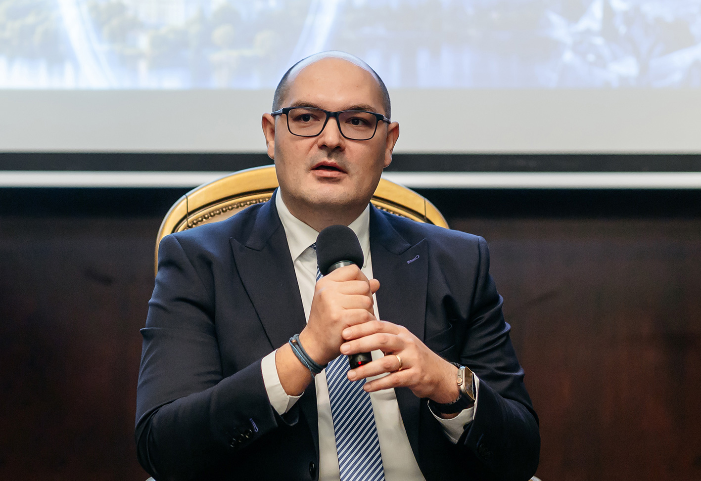Alexandru Ciuncan, Președinte și Director general UNSAR, la evenimentul „Asigurări 2026. Stabilitate și vulnerabilitate” Alexandru Ciuncan, Președinte și Director general UNSAR, la evenimentul „Asigurări 2026. Stabilitate și vulnerabilitate”
