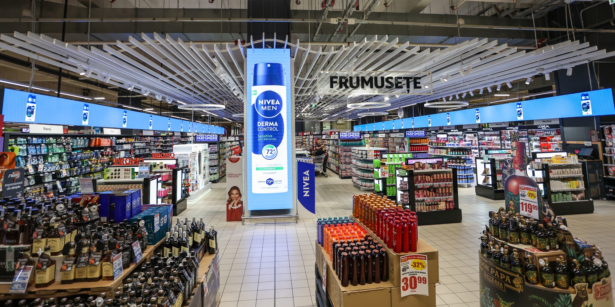 Auchan duce retail media la nivelul următor: prima intrare imersivă LED din retailul românesc în magazinul din Drumul Taberei Auchan duce retail media la nivelul următor: prima intrare imersivă LED din retailul românesc în magazinul din Drumul Taberei